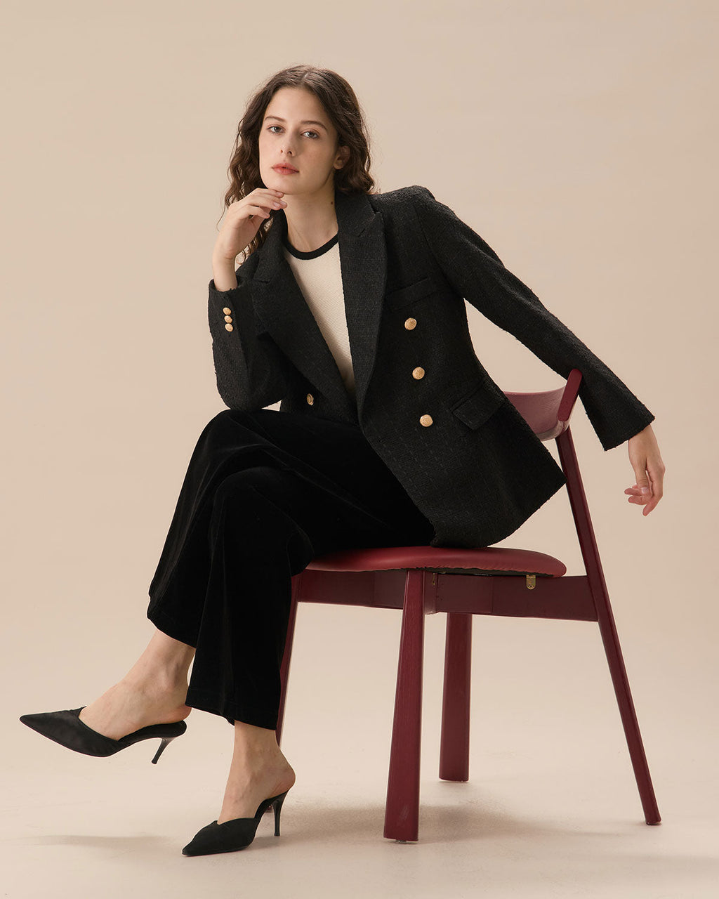 Μαύρο Σακάκι Από Τουίντ Με Σταυρωτό Κούμπωμα