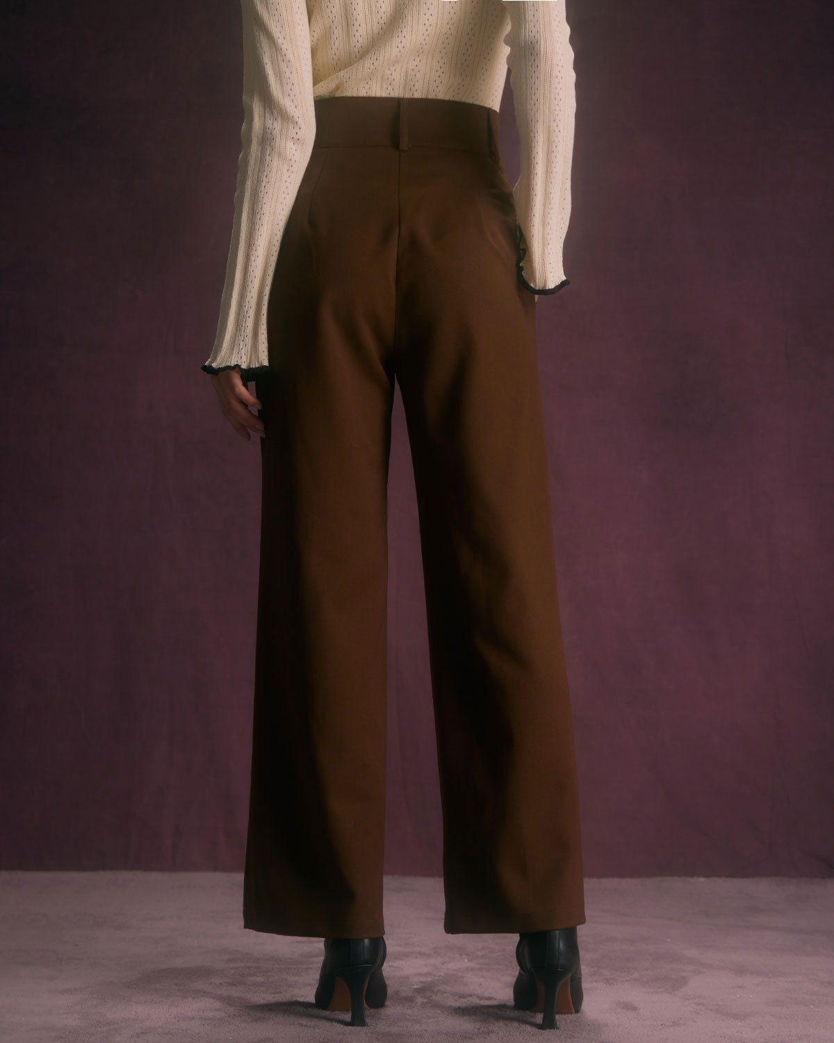 Καφέ Ίσιο Παντελόνι Με Κουμπιά Και Λοξές Τσέπες