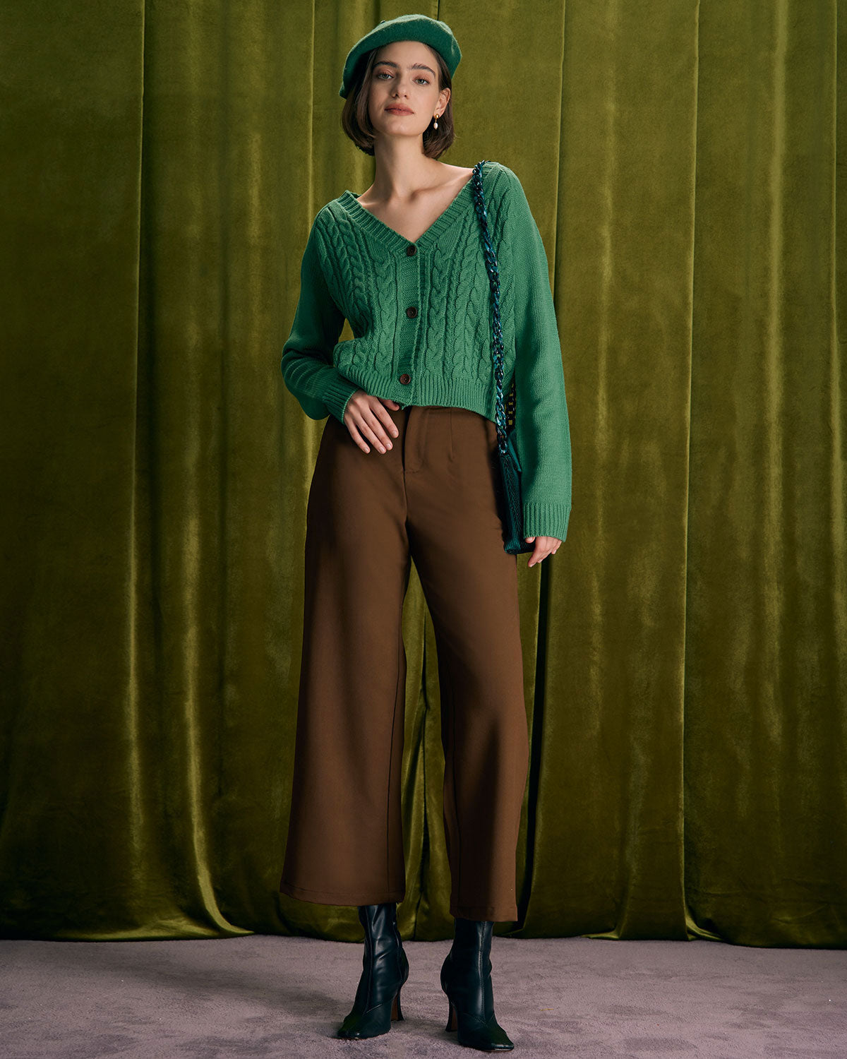 Καφέ Ίσιο Παντελόνι Με Κουμπιά Και Λοξές Τσέπες