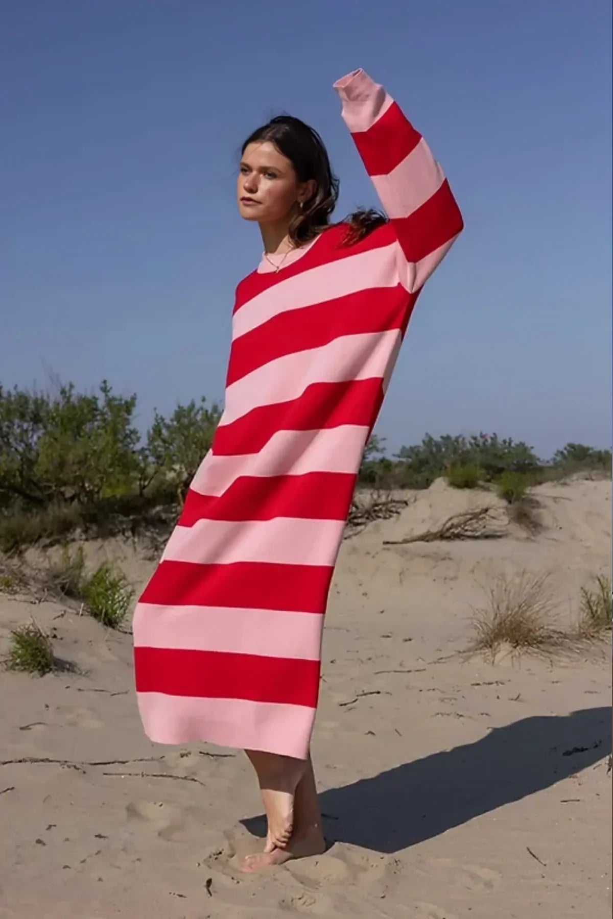 Φόρεμα Midi Με Ρίγες Και Oversize Σχέδιο