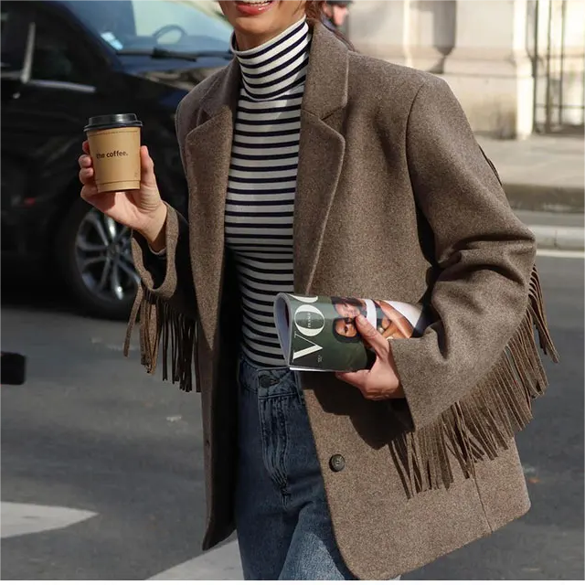 Μπουφάν Aiya Με Φούντες Από Μείγμα Μαλλιού