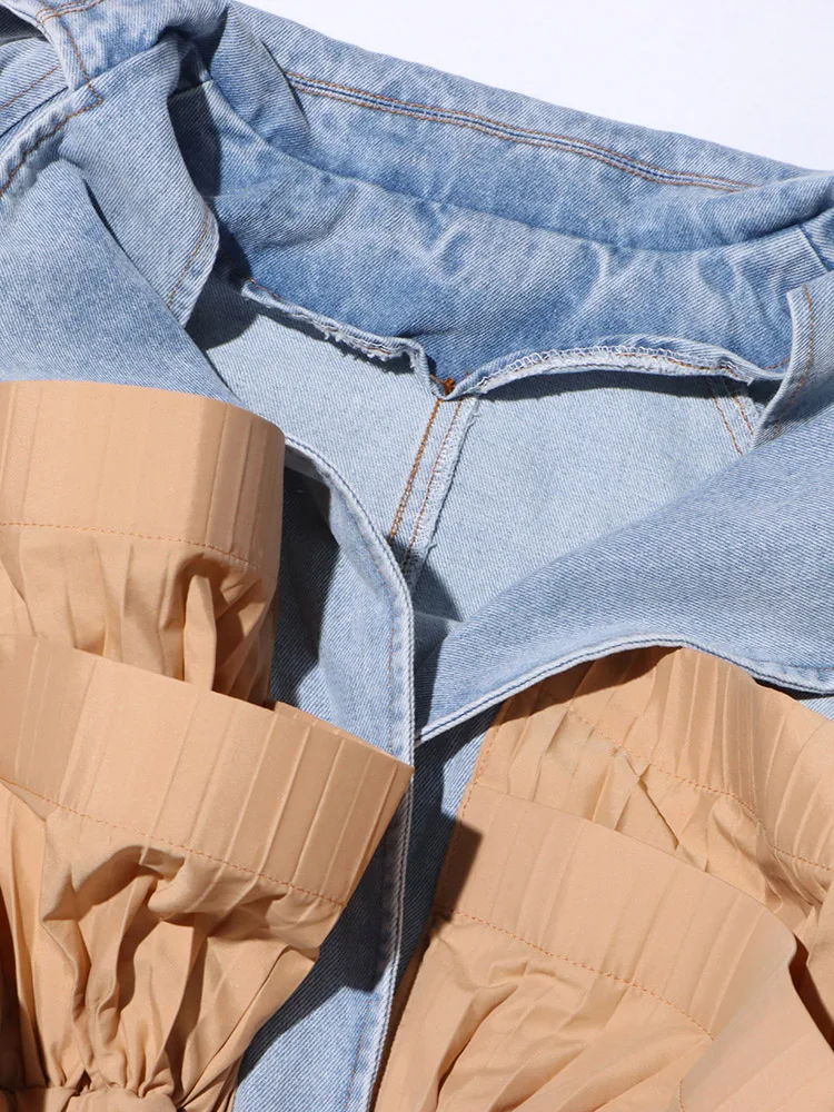 Τζιν Με Πλισέ Βολάν Και Μακρυμάνικο Κορδόνι