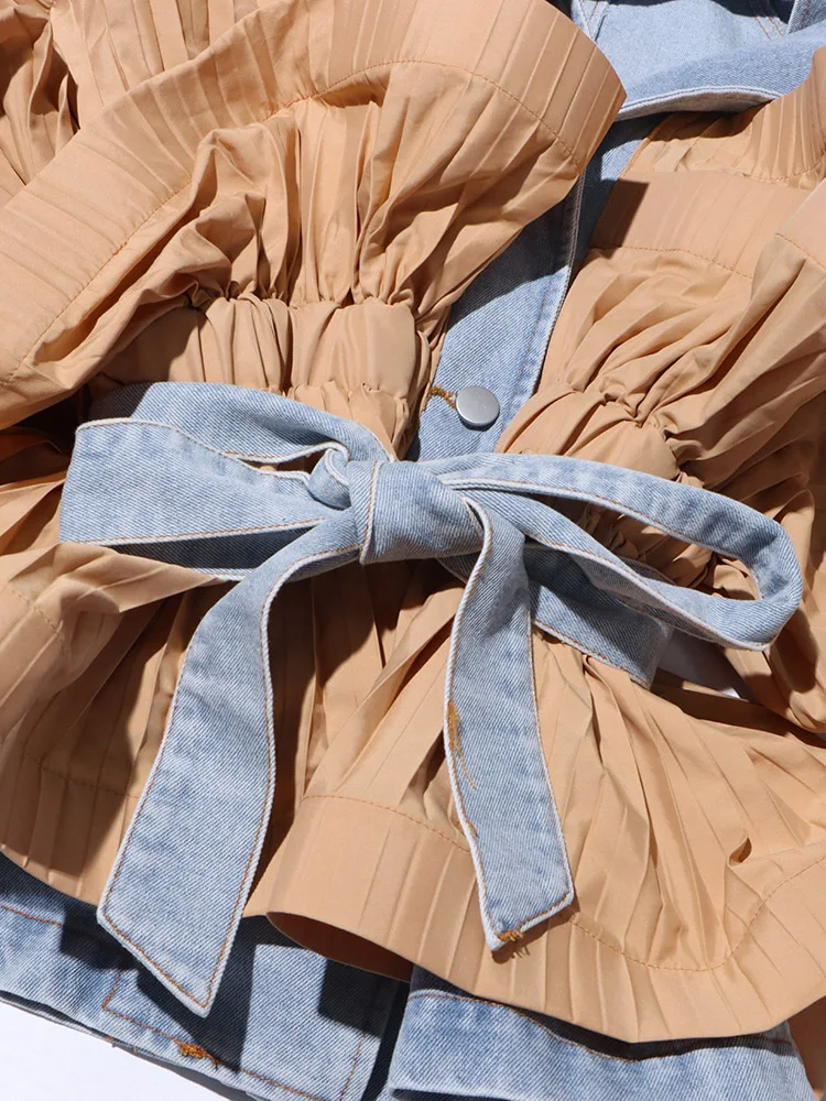 Τζιν Με Πλισέ Βολάν Και Μακρυμάνικο Κορδόνι