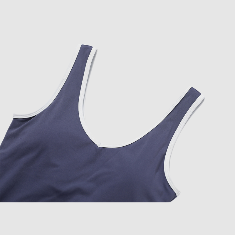 Σετ Αθλητικού Σουτιέν Με Φαρδιά Μέση Και Κολάν Με V