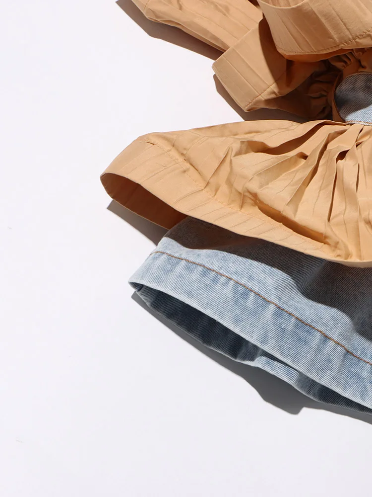 Τζιν Με Πλισέ Βολάν Και Μακρυμάνικο Κορδόνι