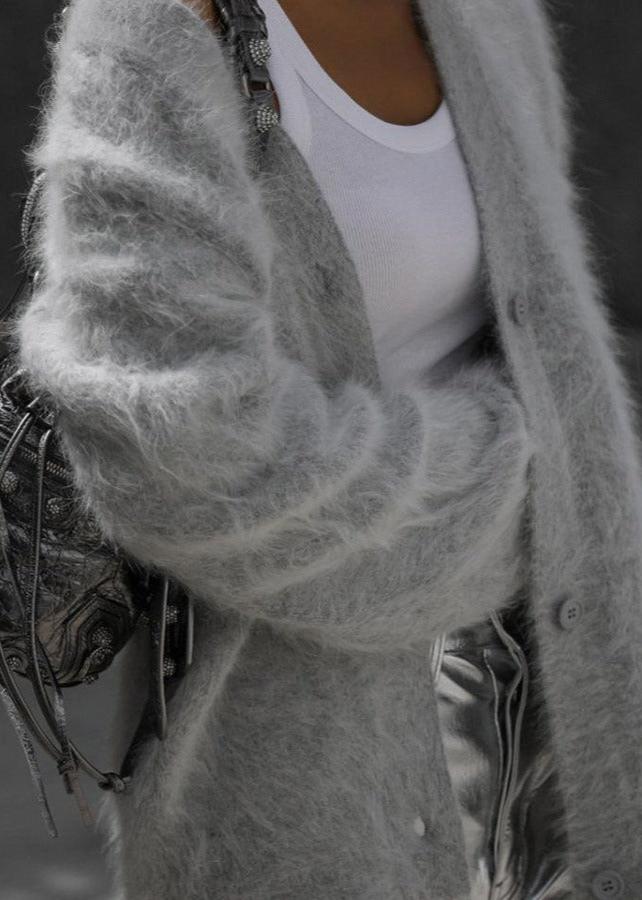 Ζακέτα Με Κουμπιά Σε Απαλό Γκρι Χρώμα