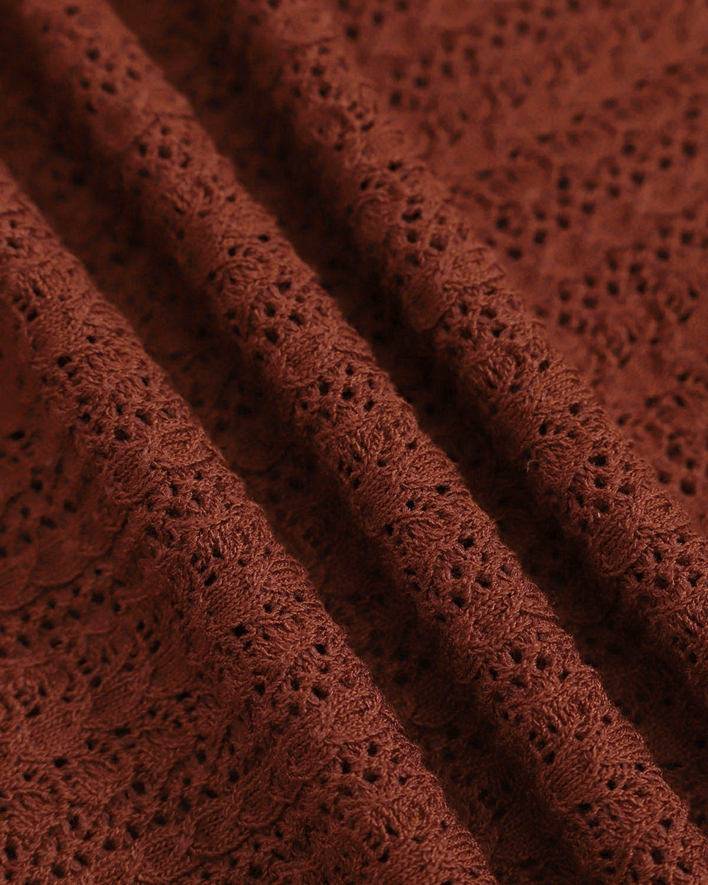 Καφέ Λεπτό Πουλόβερ Με Στρογγυλή Λαιμόκοψη