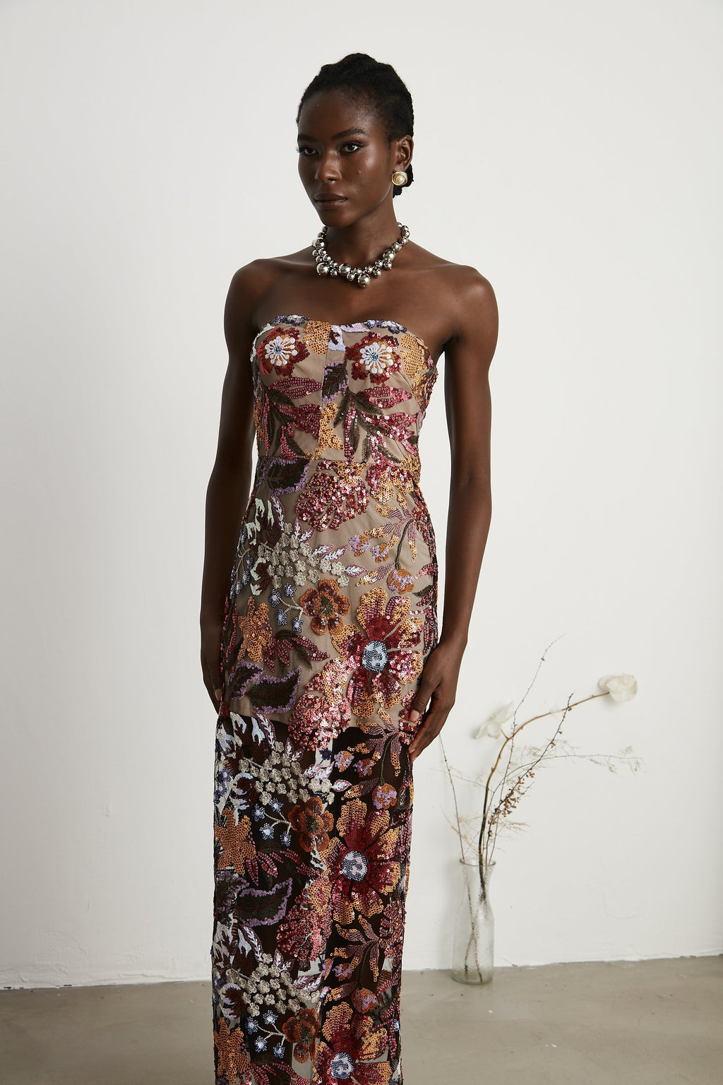 Φόρεμα Μίντι Με Κέντημα Και Πολύχρωμα Λουλούδια, Με Πούλιες Και Prints Thérèse