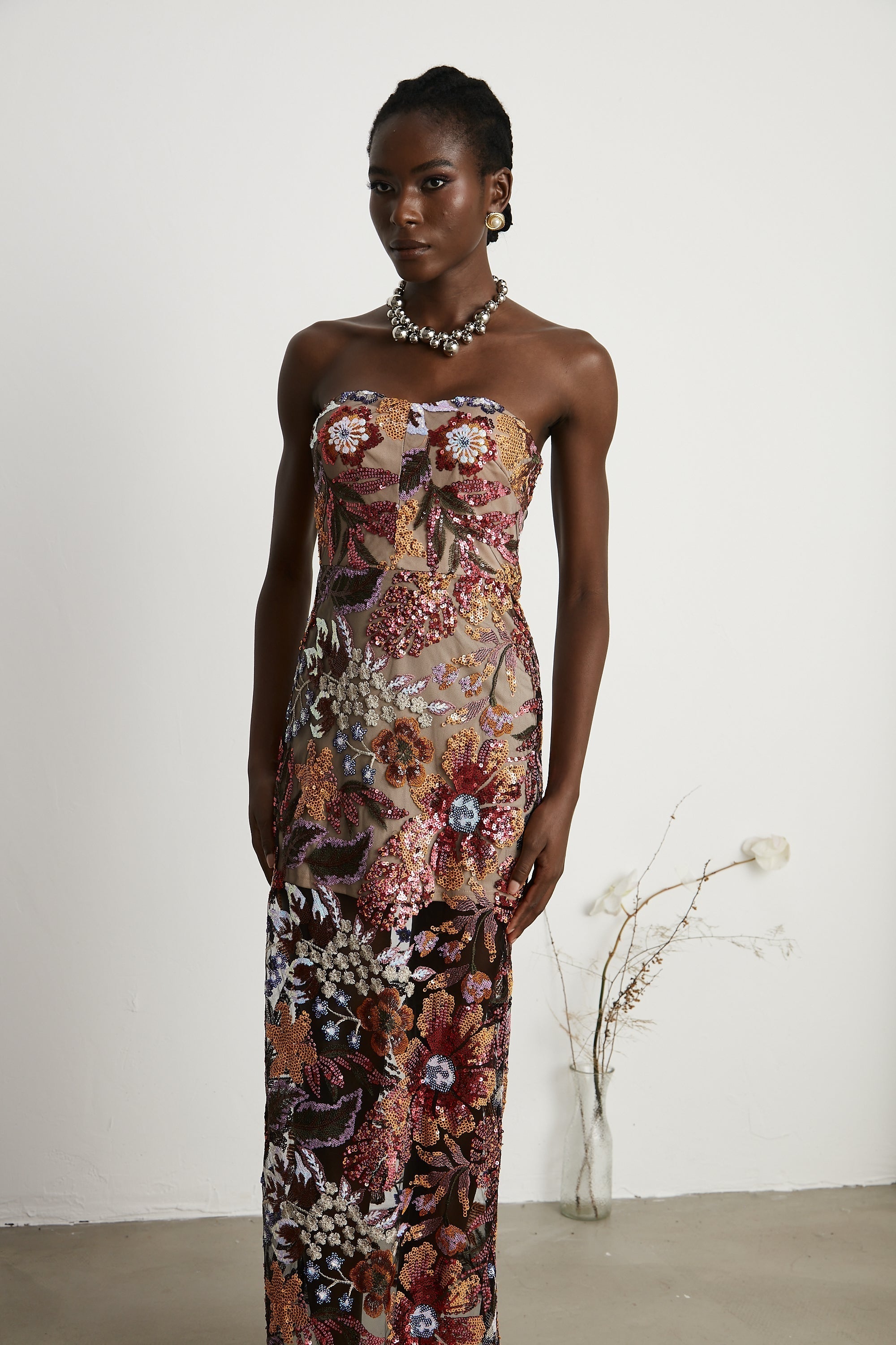 Φόρεμα Μίντι Με Κέντημα Και Πολύχρωμα Λουλούδια, Με Πούλιες Και Prints Thérèse