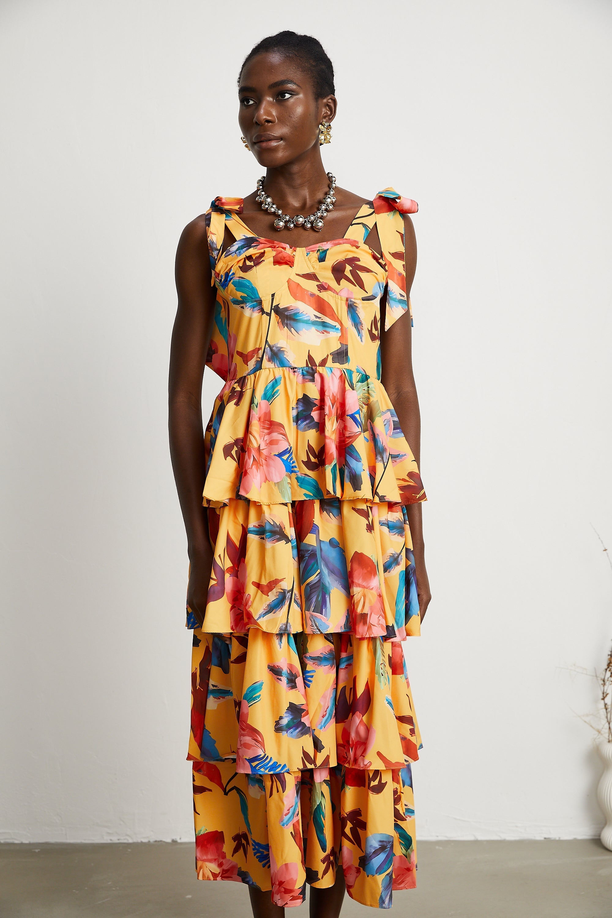 Φόρεμα Μίντι Με Φλοράλ Μοτίβο Enora Σε Στρώσεις