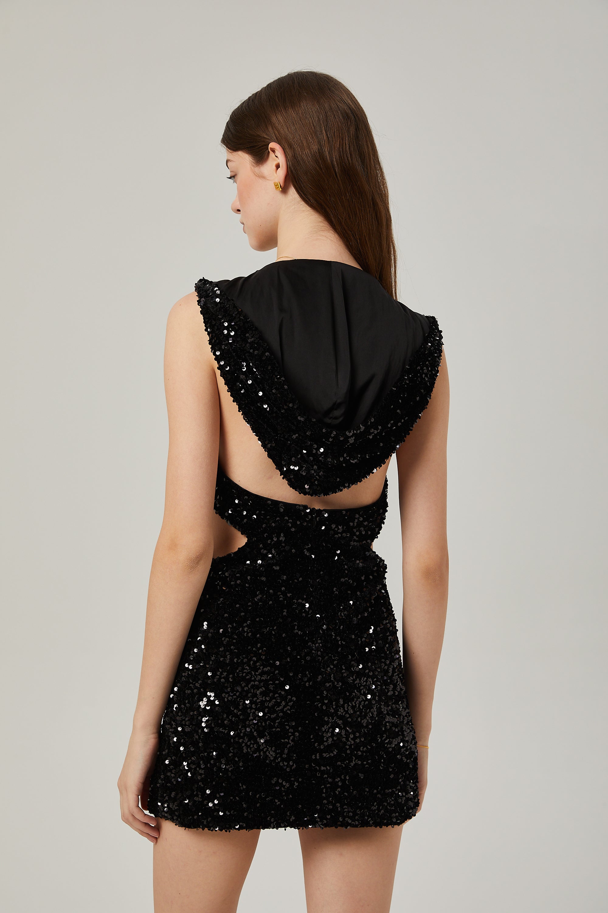 Μίνι Φόρεμα Με Πούλιες Και Κουκούλα Kalena