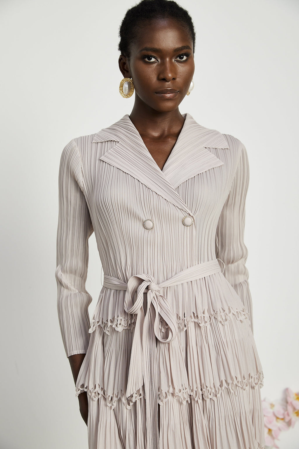 Φόρεμα Μίντι Με Στρώσεις Και Πλισέ Prints Από Τη Marjolaine