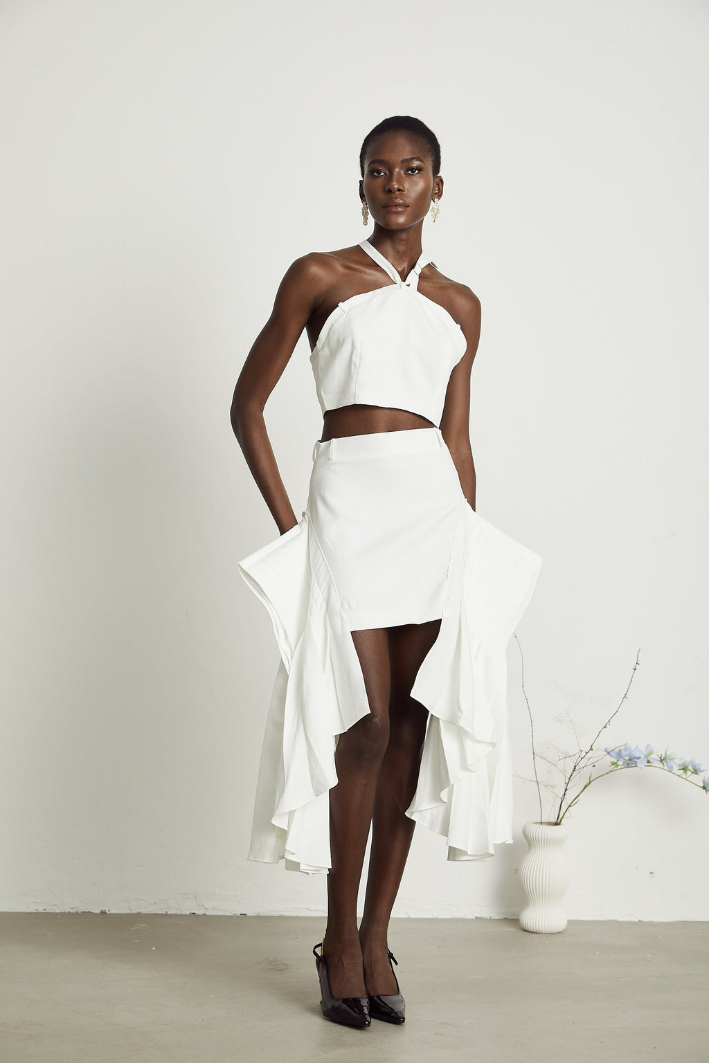 Σετ Από Κοντό Τοπ Και Φούστα Karina