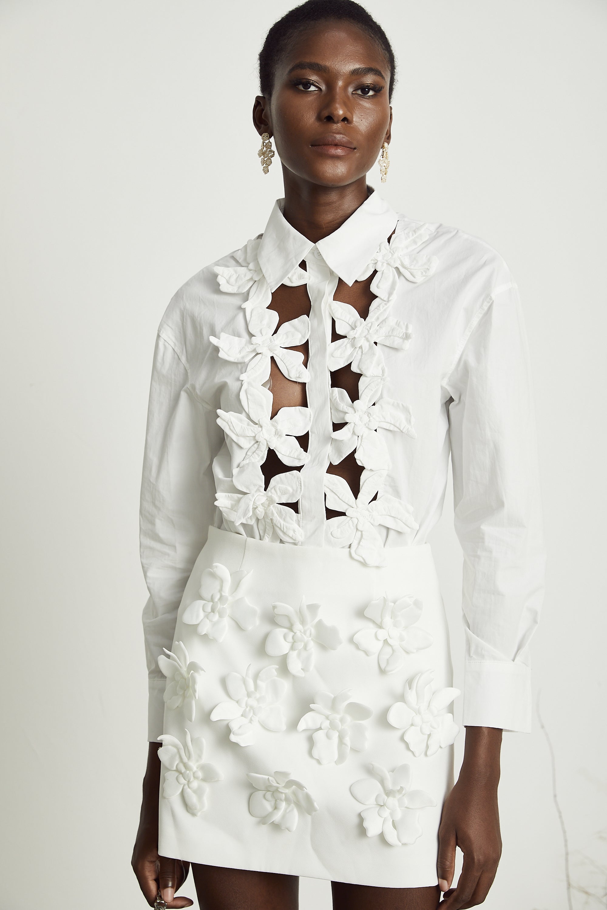 Λευκό Πουκάμισο Rosalie Με Φλοράλ Κοψίματα