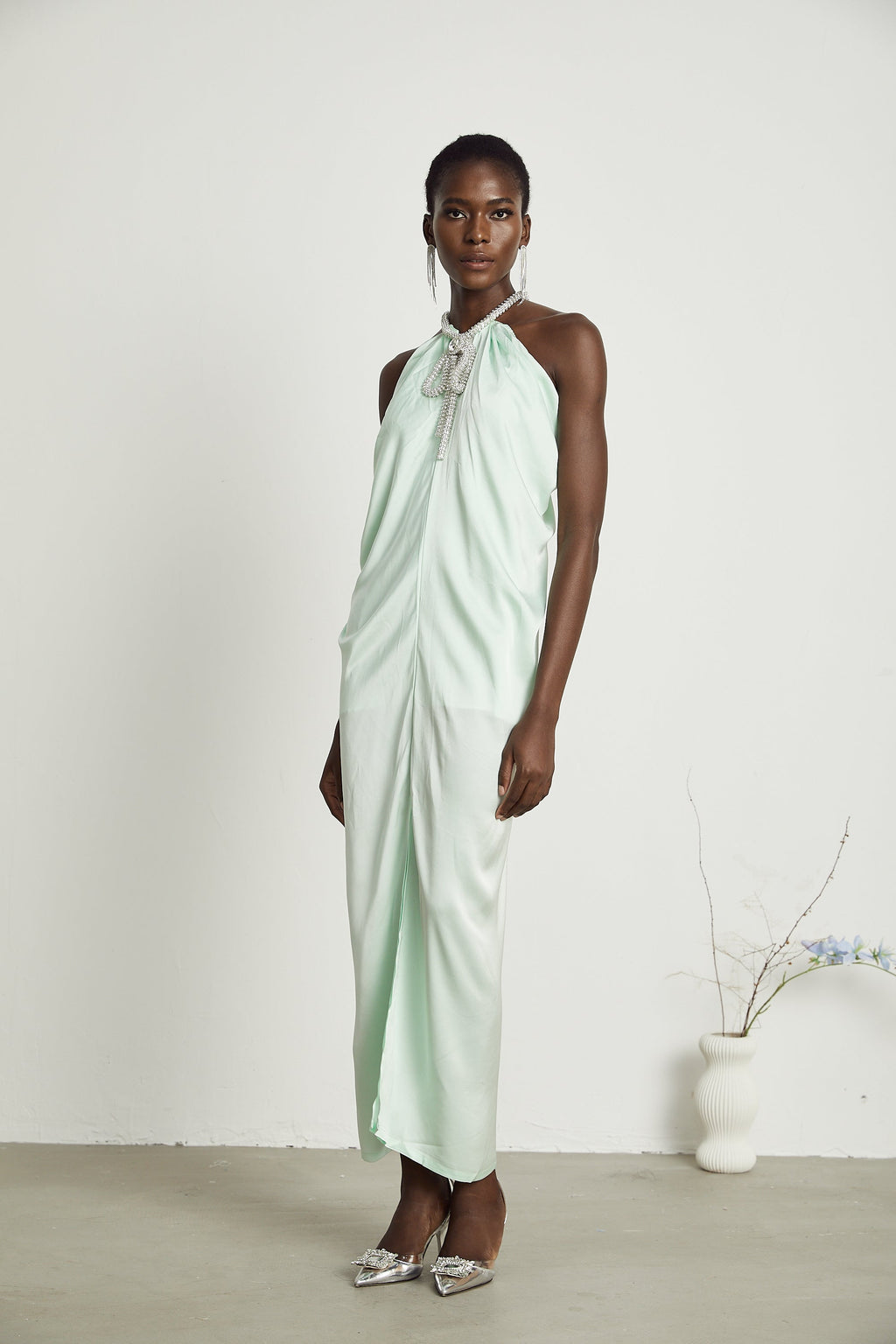 Φόρεμα Μίντι Με Λαιμόκοψη Και Κρυστάλλους Gisèle