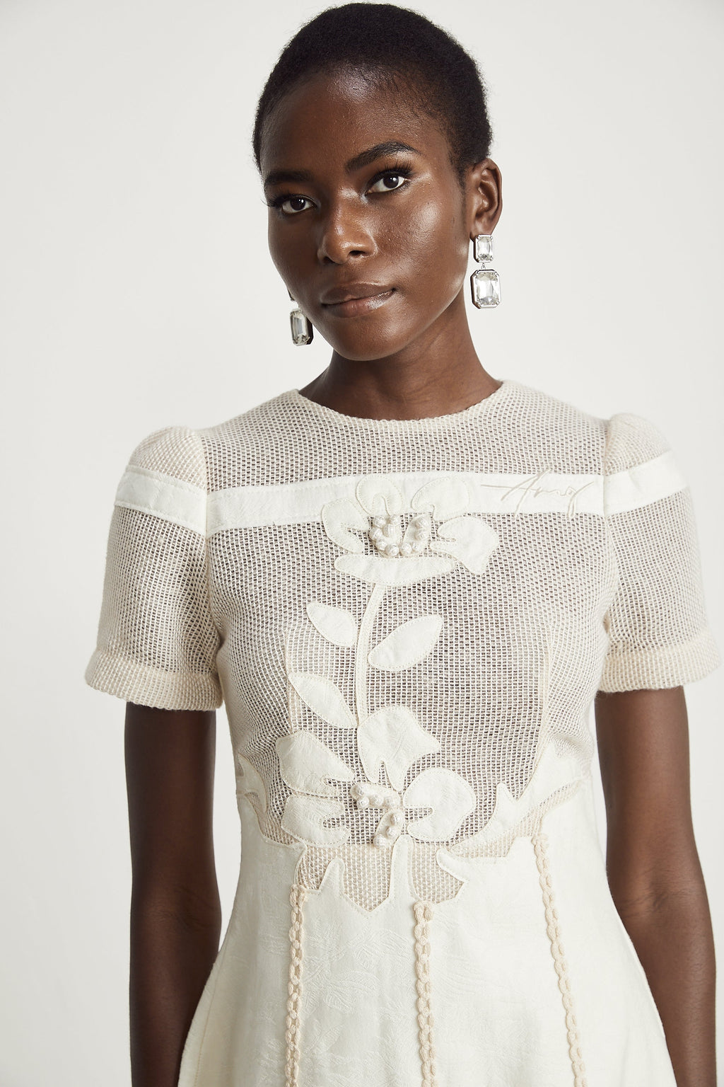 Φόρεμα Diane Με Κέντημα Και Λουλούδια