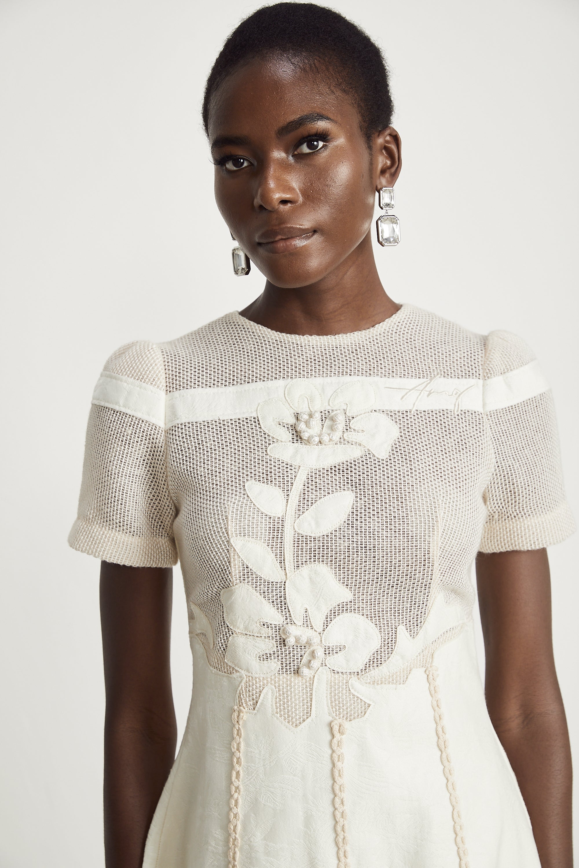 Φόρεμα Diane Με Κέντημα Και Λουλούδια