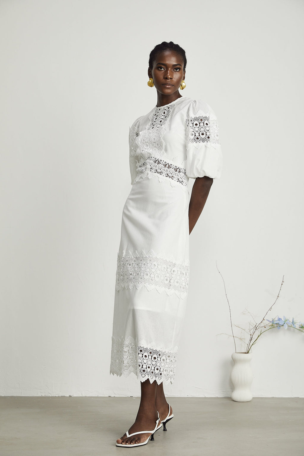 Φόρεμα Μίντι Με Δαντέλα Louise Και Λεπτομέρειες