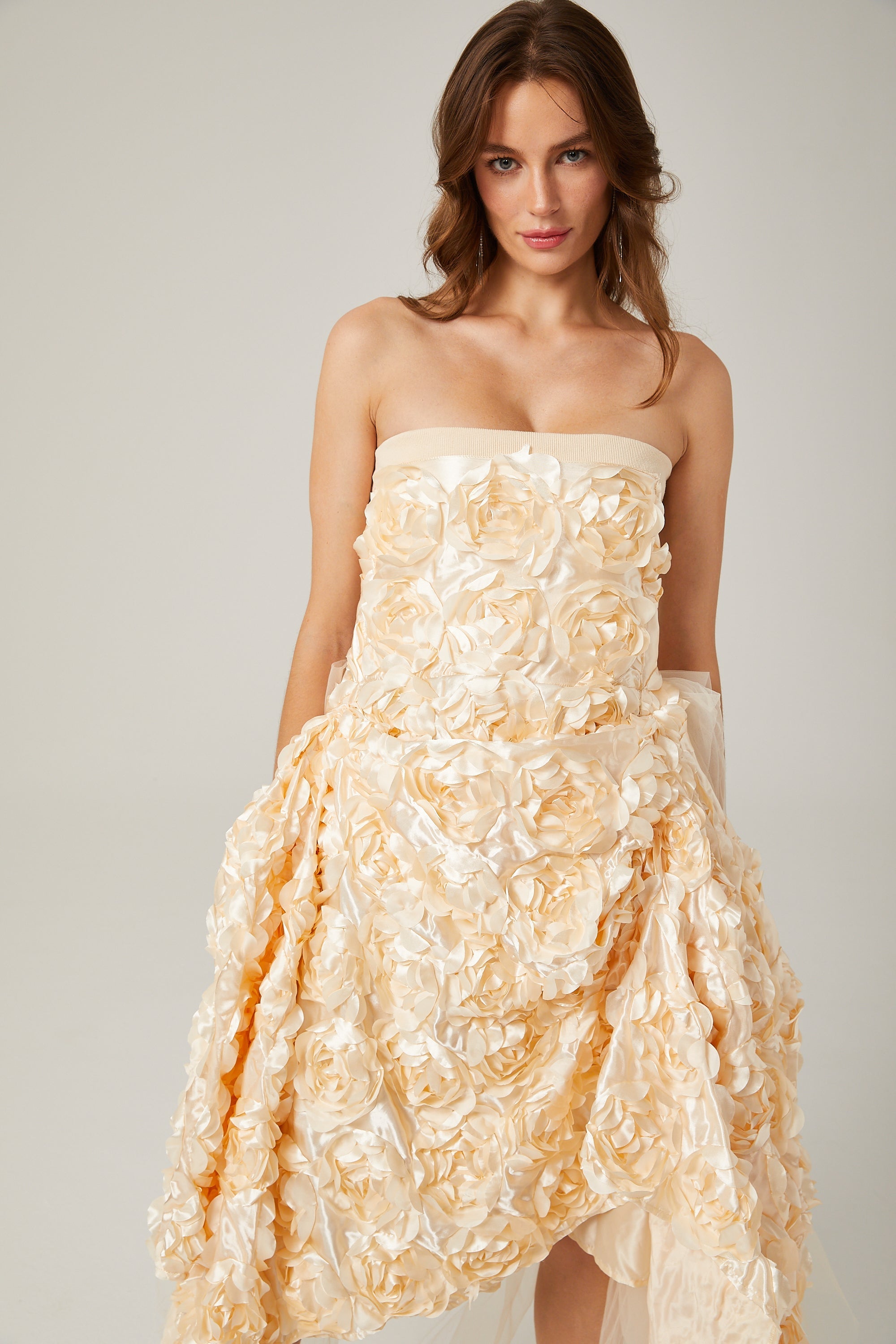 Φόρεμα Μίντι Με Απλικέ Λουλούδια Sydel