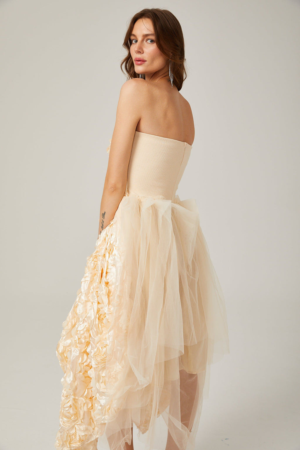 Φόρεμα Μίντι Με Απλικέ Λουλούδια Sydel