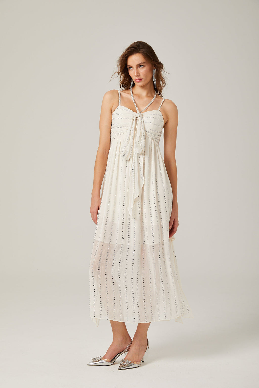 Λευκό Φόρεμα Adèle Με Πτυχώσεις Και Κρυστάλλους