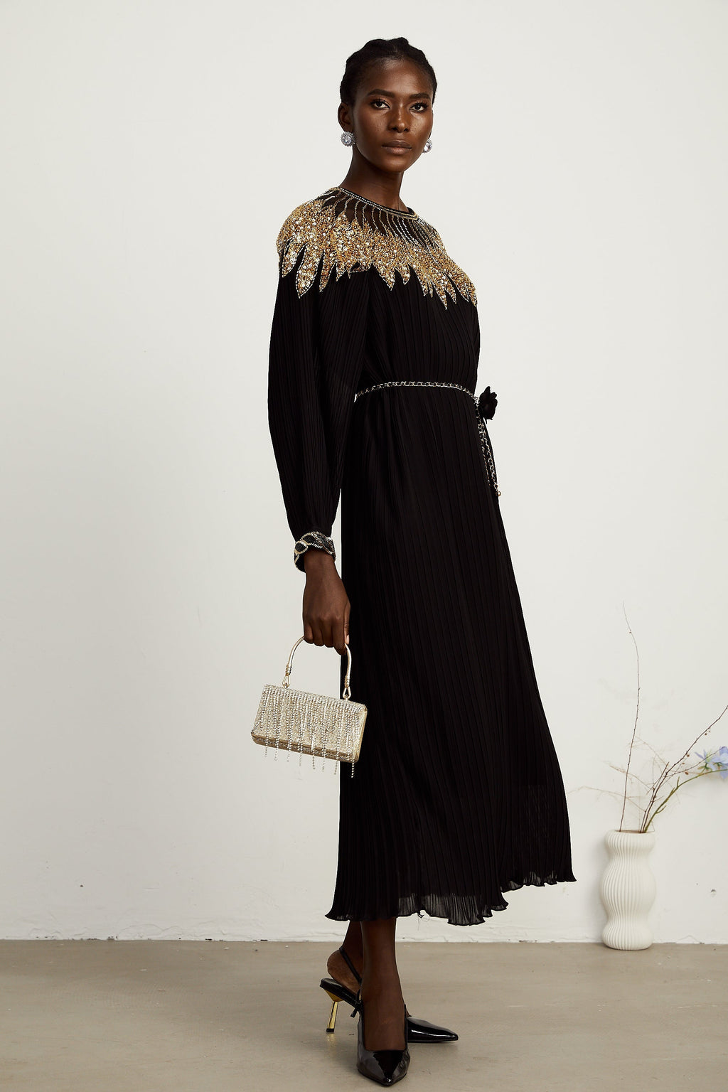 Μαύρο Φόρεμα Μίντι Με Πούλιες Από Τούλι Και Ριμπ Ύφανση Hélène