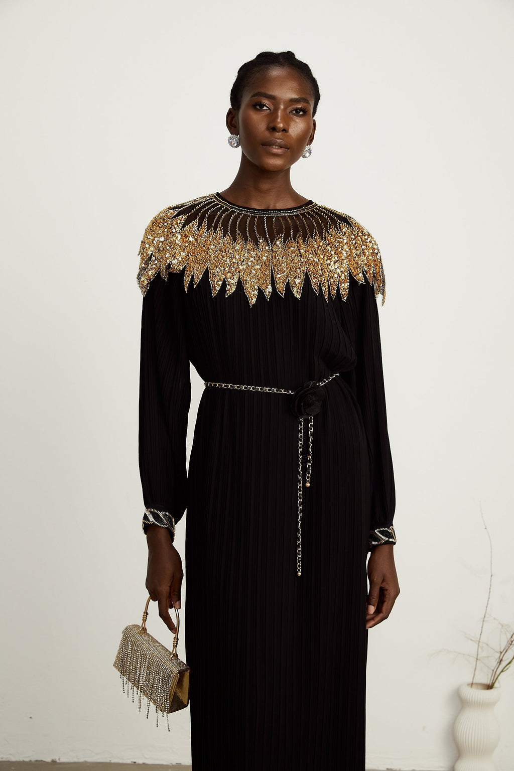 Μαύρο Φόρεμα Μίντι Με Πούλιες Από Τούλι Και Ριμπ Ύφανση Hélène