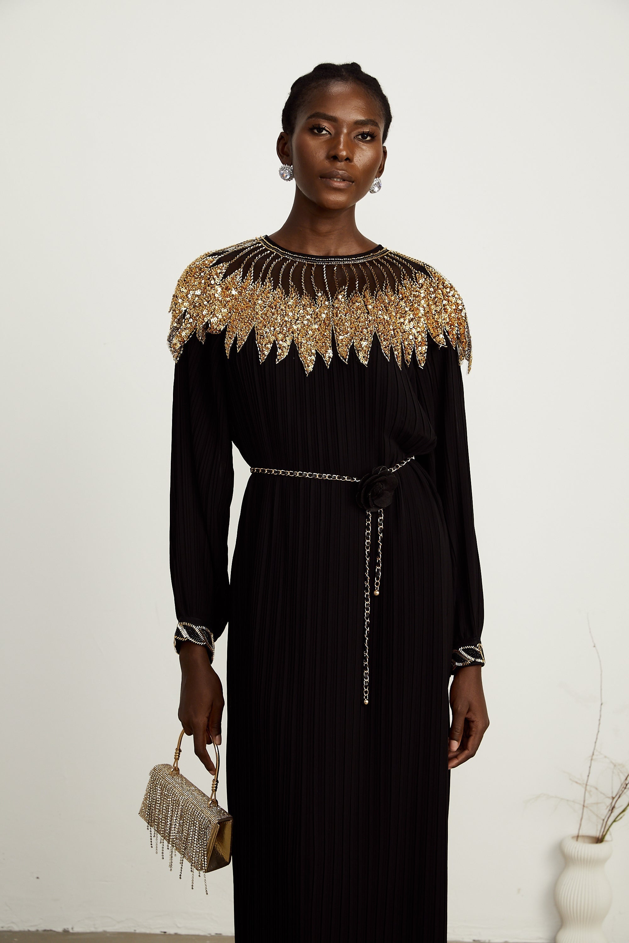 Μαύρο Φόρεμα Μίντι Με Πούλιες Από Τούλι Και Ριμπ Ύφανση Hélène