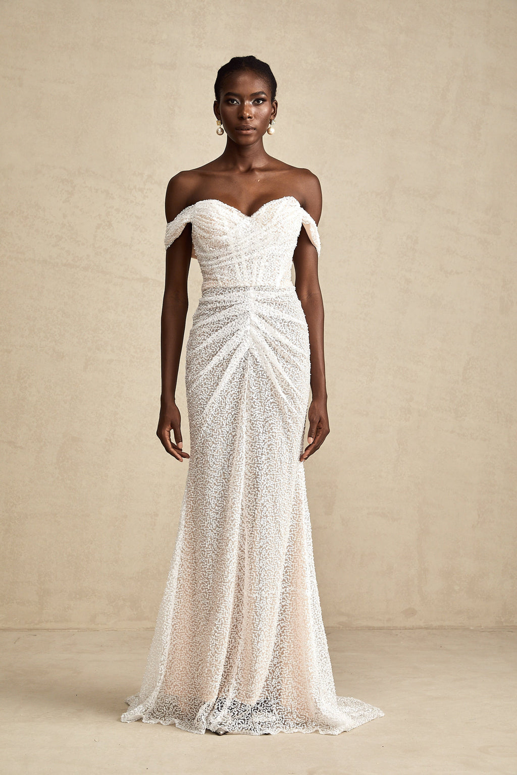 Φόρεμα Margot Με Λευκό Κέντημα Και Έξω Ώμους