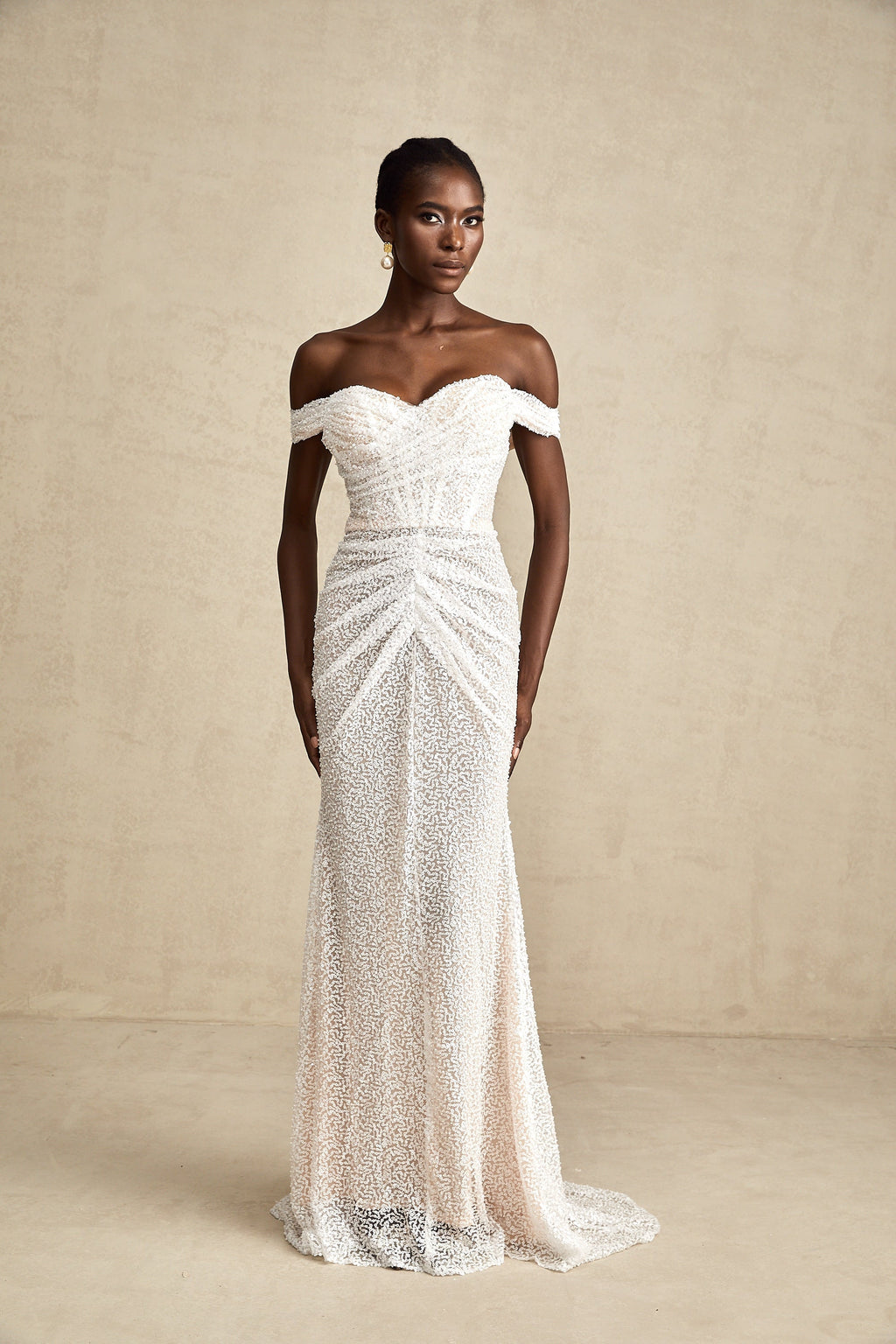 Φόρεμα Margot Με Λευκό Κέντημα Και Έξω Ώμους