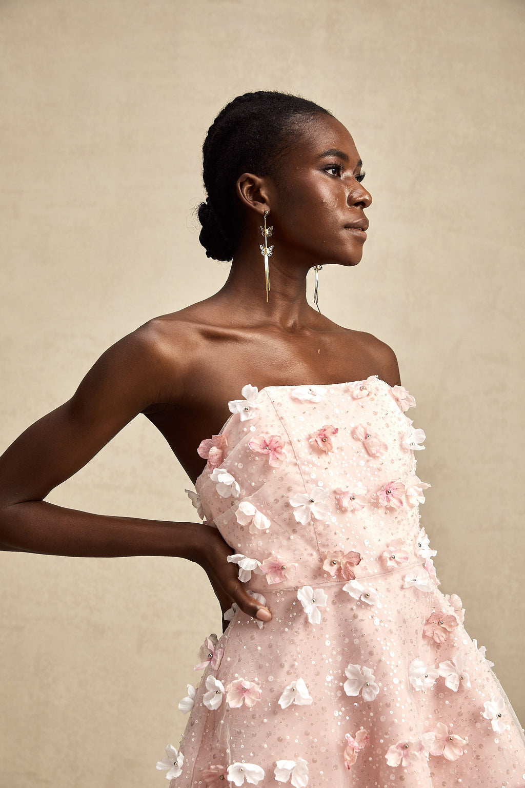 Μίνι Φόρεμα Lilou 3D Με Χνουδωτά Πέταλα