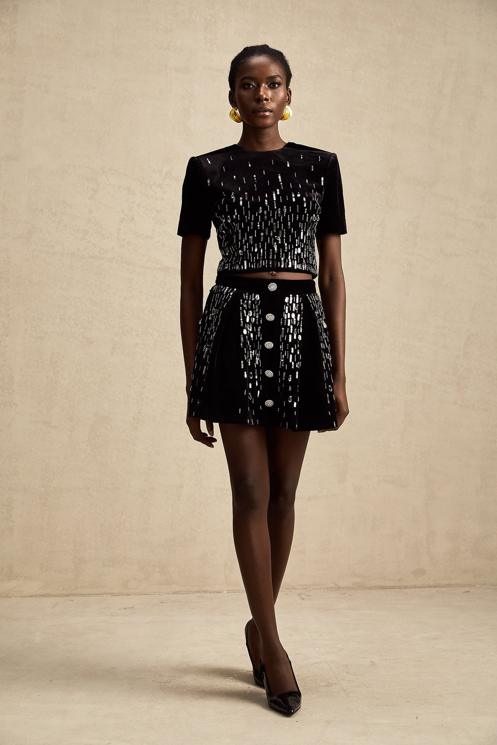 Σετ Ασορτί Τοπ Και Φούστας Με Κέντημα Isabeau Black Velvet