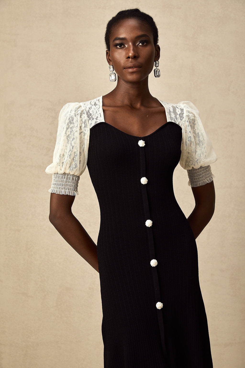 Φόρεμα Midi Με Δαντέλα Noa Και Λεπτομέρειες