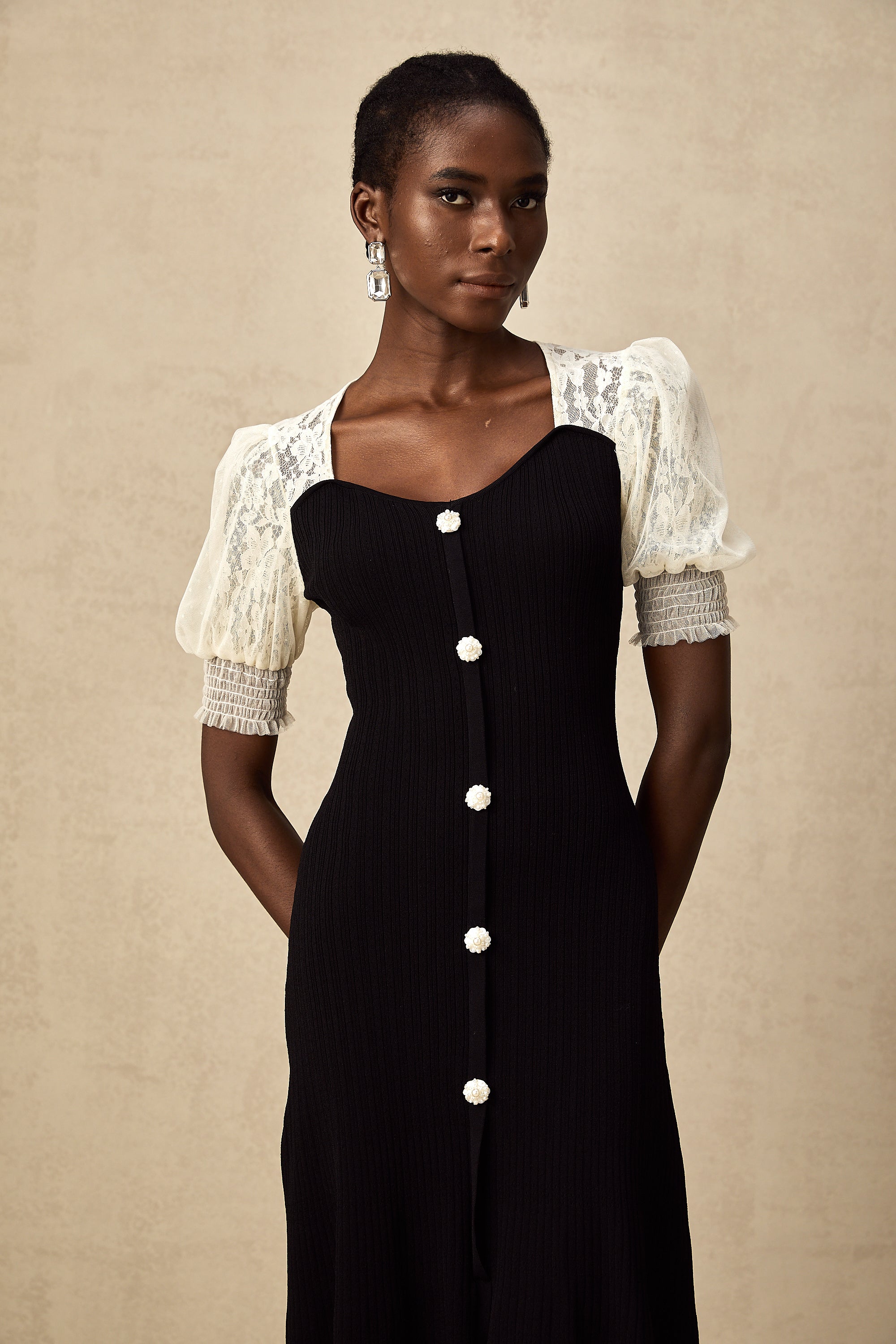 Φόρεμα Midi Με Δαντέλα Noa Και Λεπτομέρειες