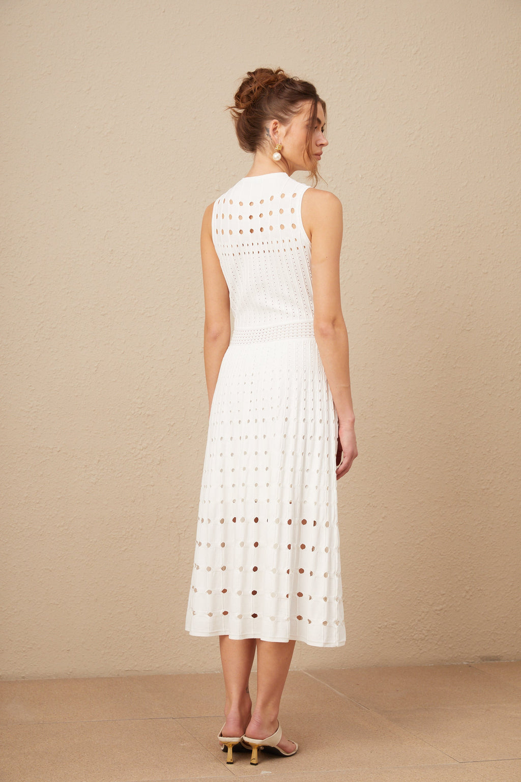 Λευκό Φόρεμα Με Μανίκια Charlotte, Χωρίς Μανίκια Και Κοψίματα ®