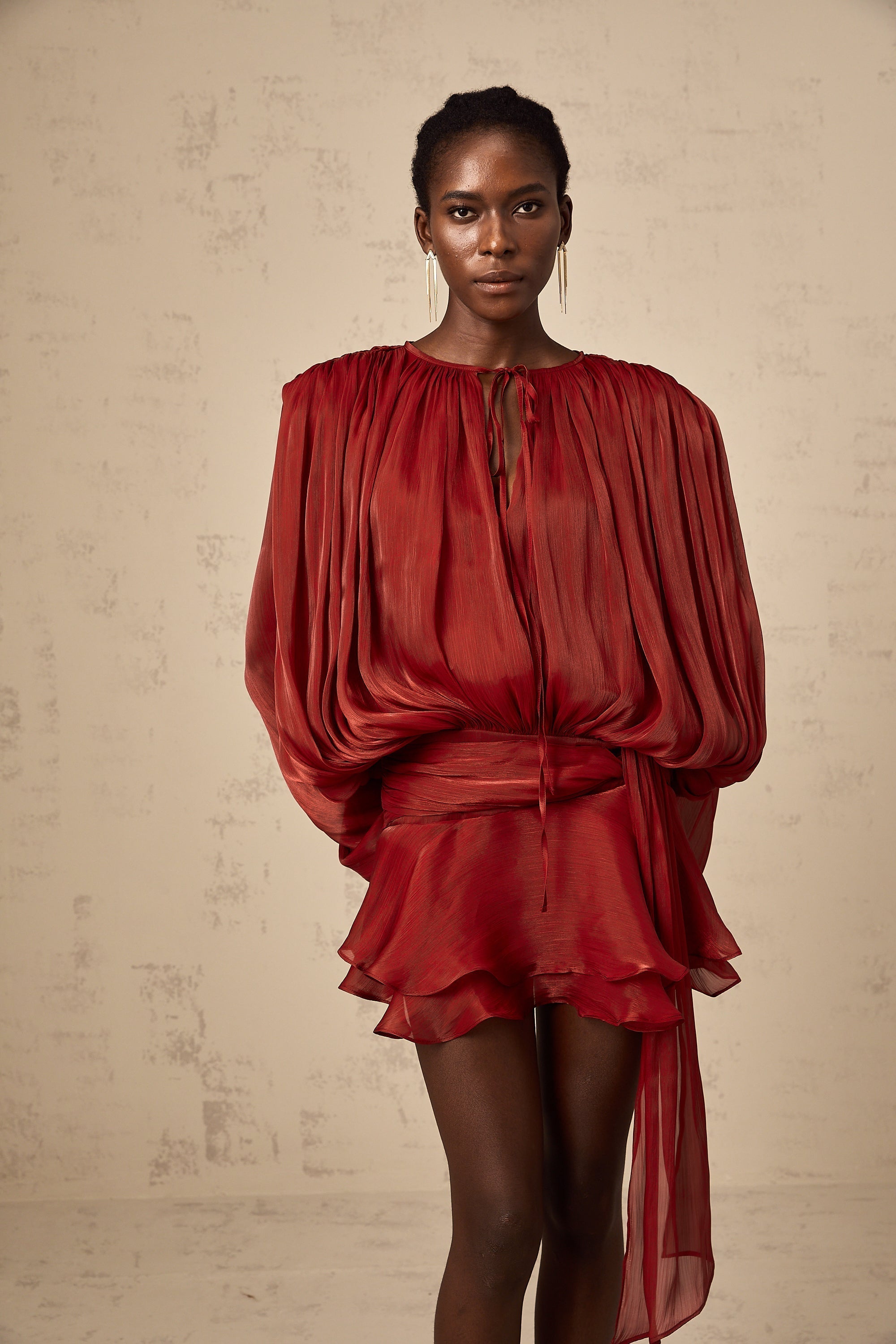 Κόκκινο Μίνι Φόρεμα Με Πλισέ Βολάν Και Βολάν Eugénie