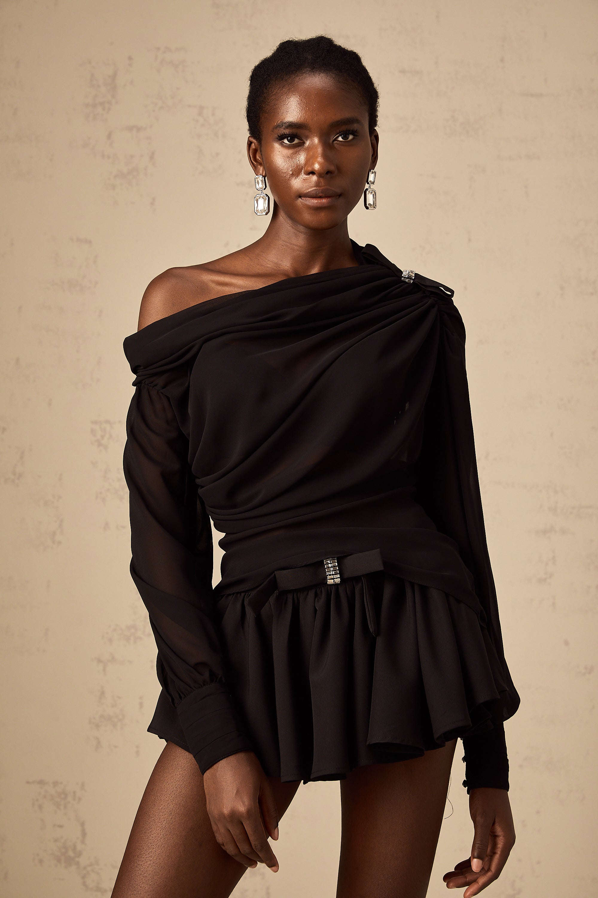 Σετ Μπλούζας Και Φούστας Andrea Από Ασύμμετρο Τούλι