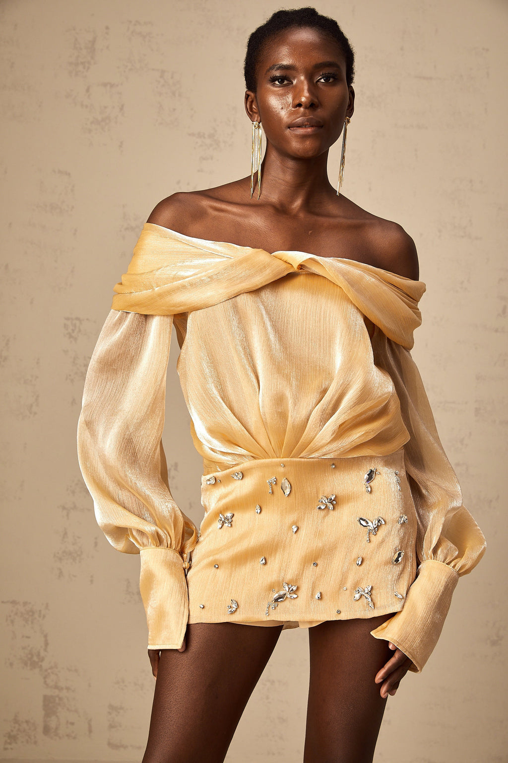 Μίνι Φόρεμα Adelina Με Χρυσό Κρύσταλλο Και Πάνελ