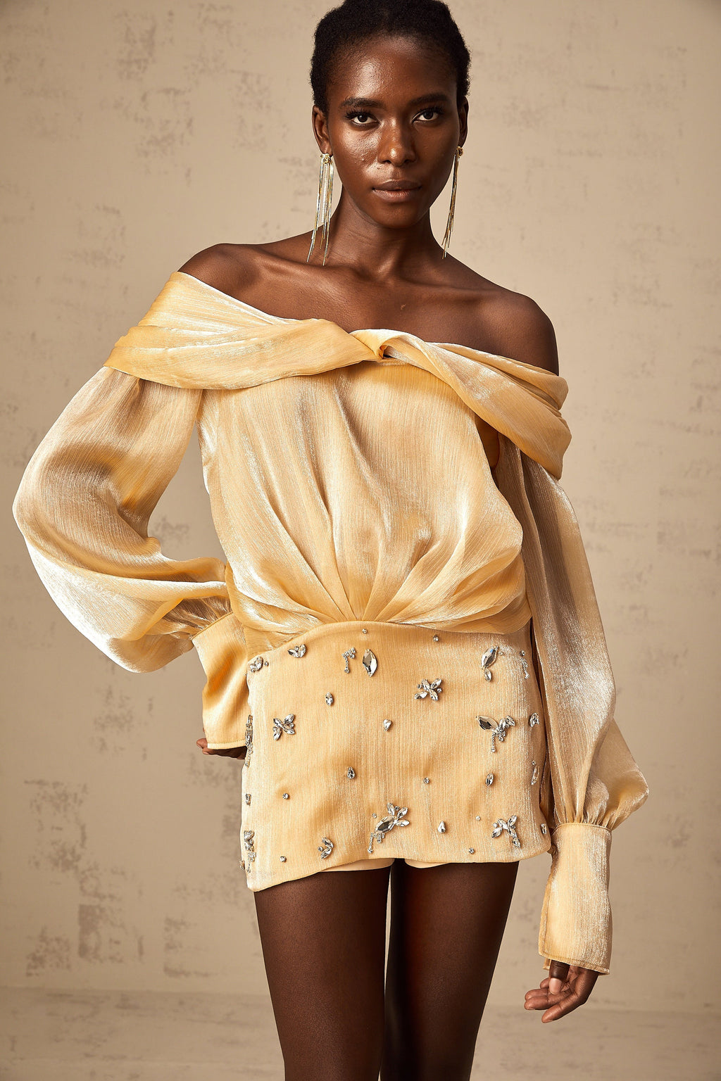 Μίνι Φόρεμα Adelina Με Χρυσό Κρύσταλλο Και Πάνελ