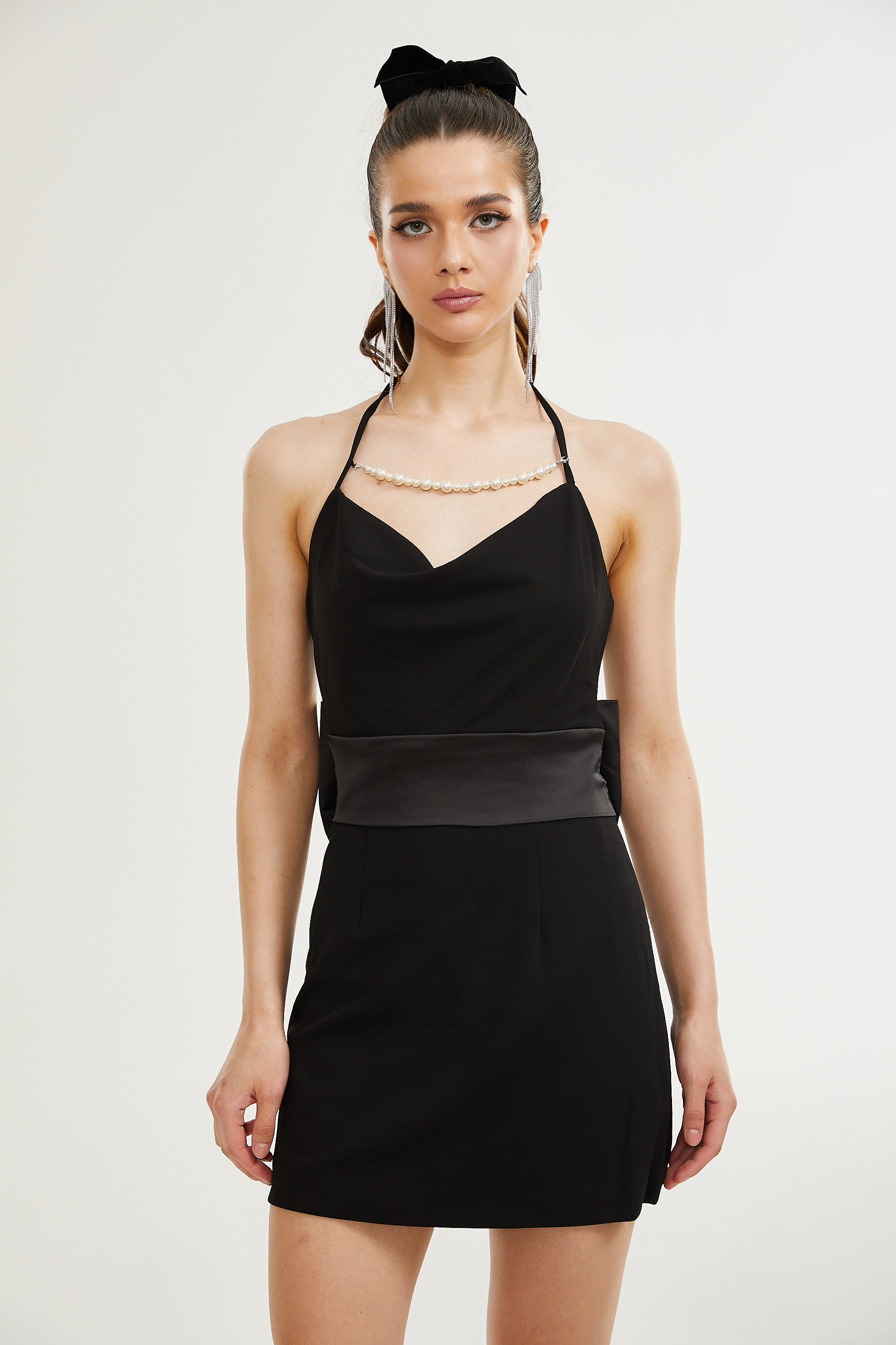 Μίνι Φόρεμα Filomena Με Ψεύτικο Φιόγκο Και Λεπτομέρειες Από Μαργαριτάρι