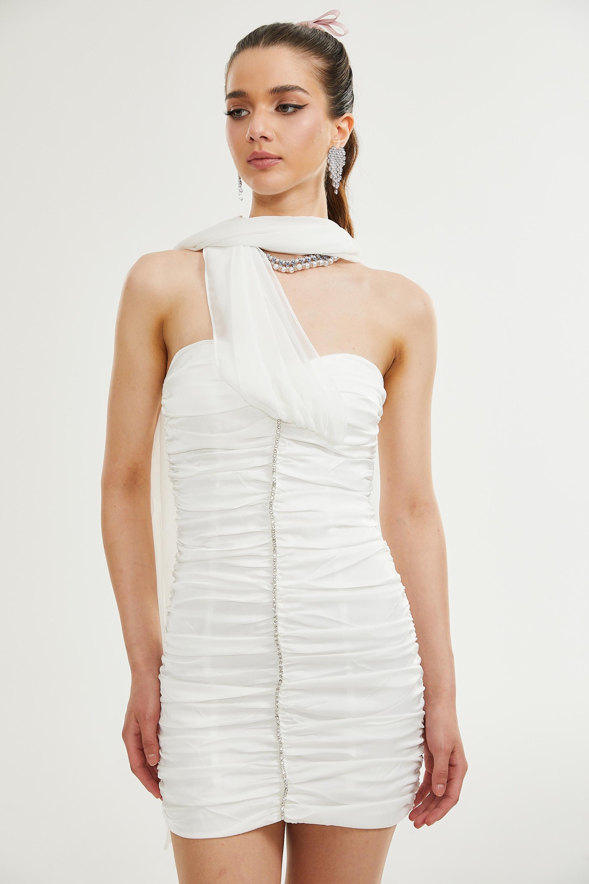 Μίνι Φόρεμα Sigrid Με Λευκή Δαντέλα