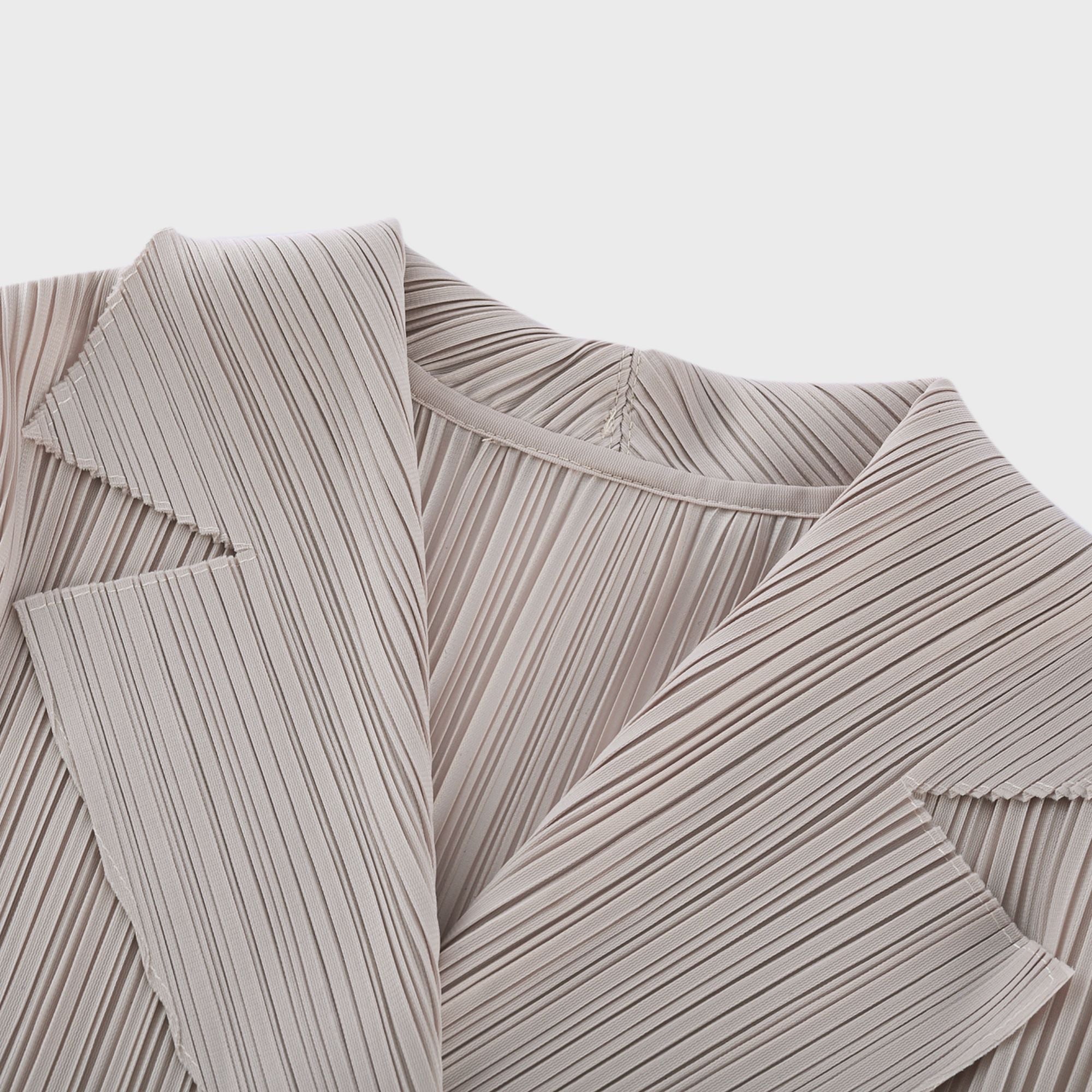 Φόρεμα Μίντι Με Στρώσεις Και Πλισέ Prints Από Τη Marjolaine