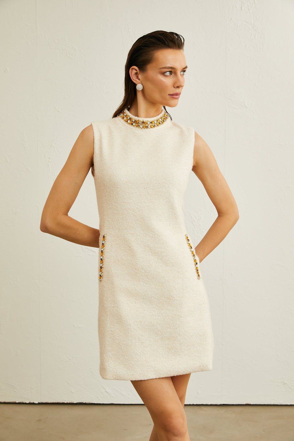 Μίνι Φόρεμα Xenia Tweed Με Κέντημα Και Κρύσταλλα