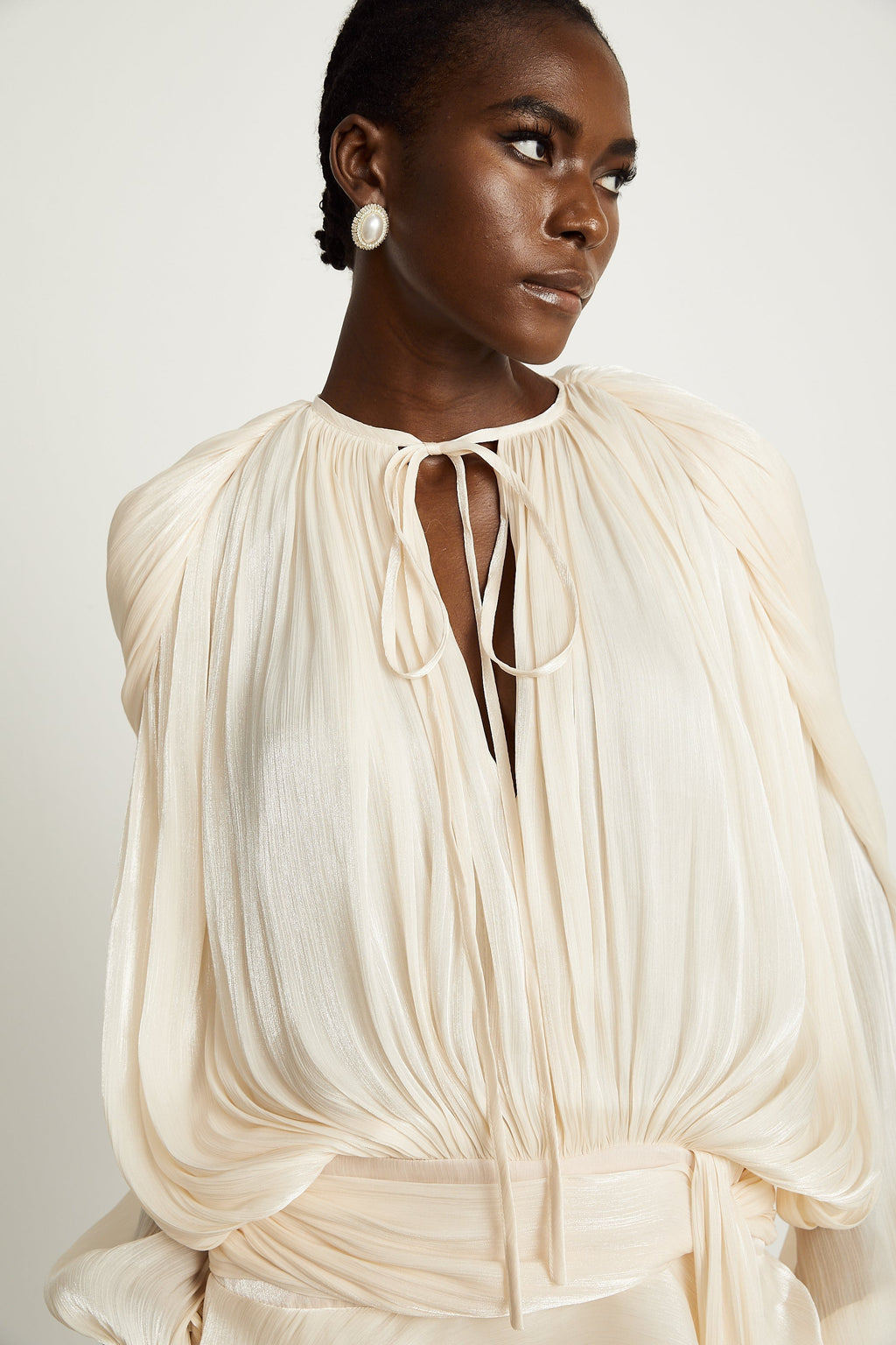 Μίνι Φόρεμα Με Βολάν Και Πλισέ Τελείωμα Eugénie Neutral