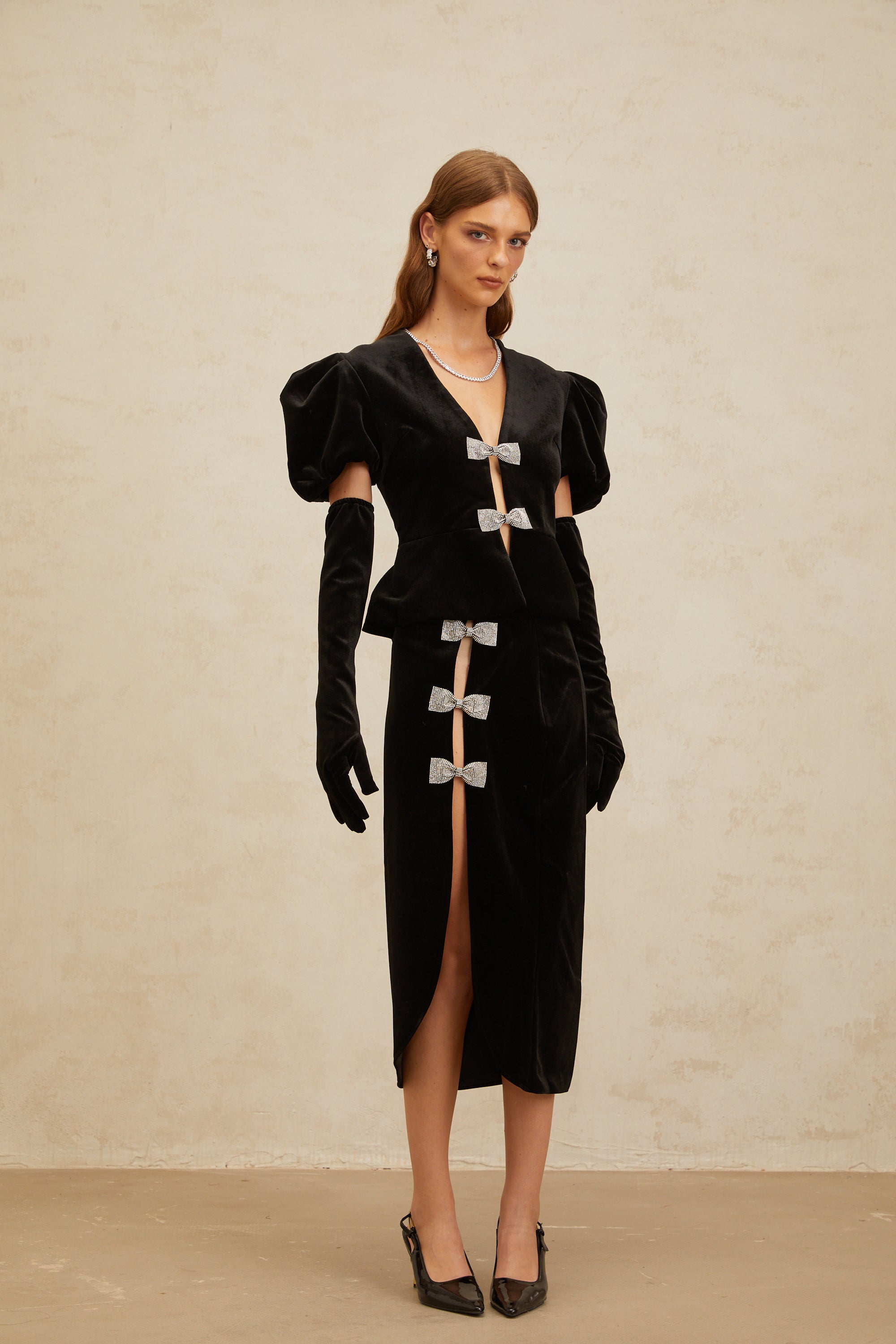 Σετ Βελούδινης Μπλούζας Και Φούστας Adèle Με Μαύρη Κορδέλα Και Λεπτομέρεια