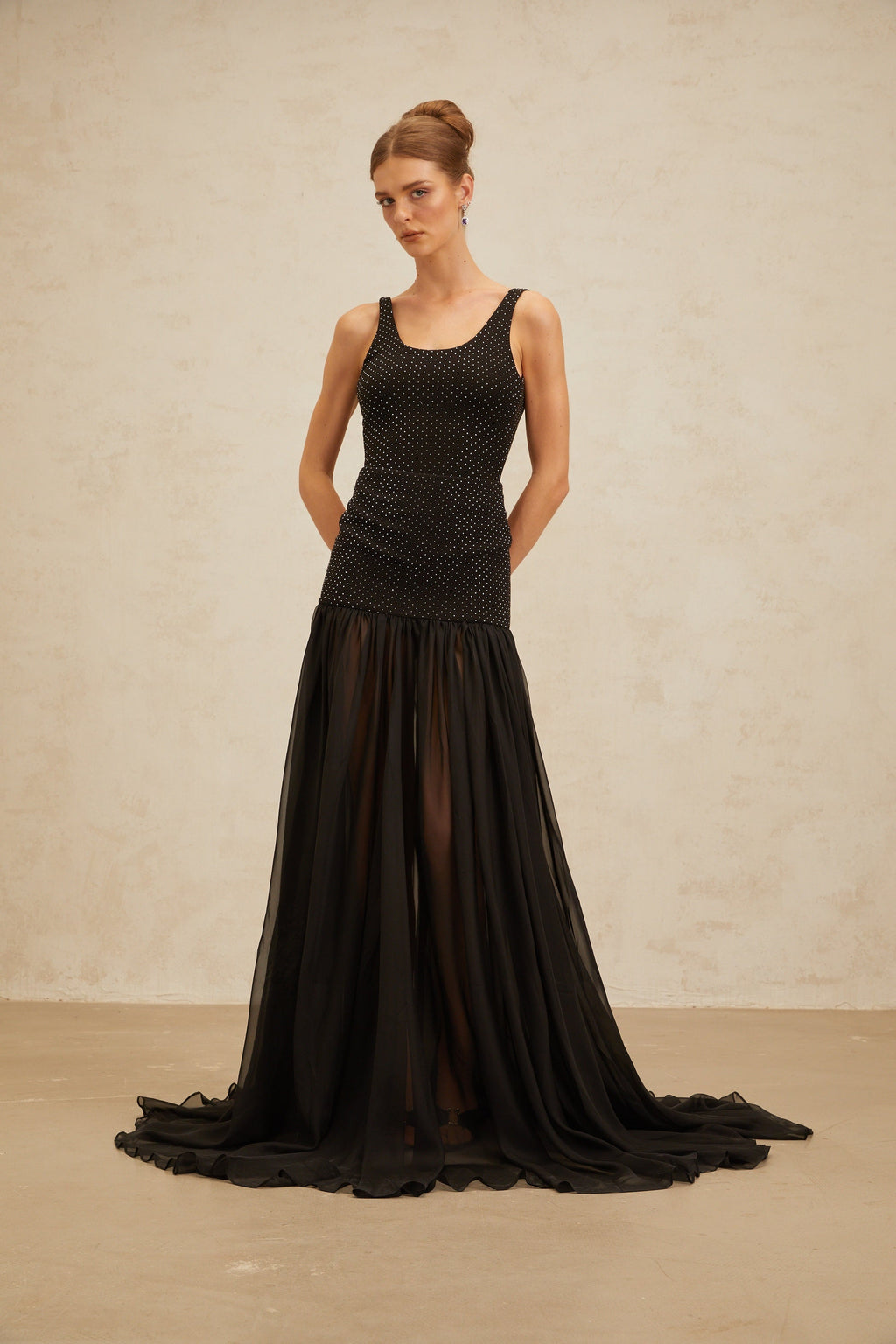 Μαύρο Κορμάκι Estelle Με Στρας Και Διακόσμηση