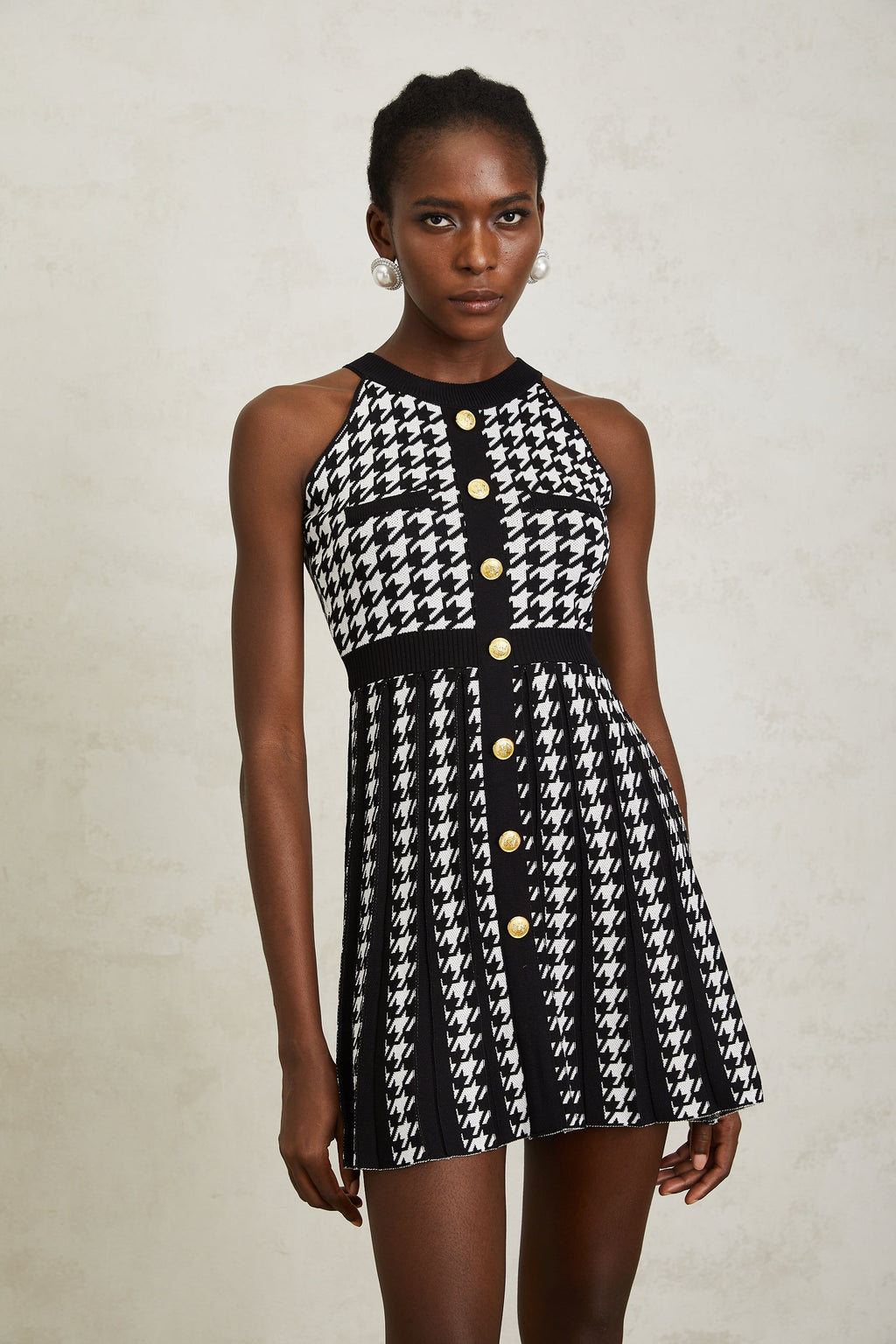 Μίνι Φόρεμα Με Κροσέ Και Πλεκτό Σχέδιο Ψαροκόκαλου Jacqueline Σε Μαύρο Χρώμα