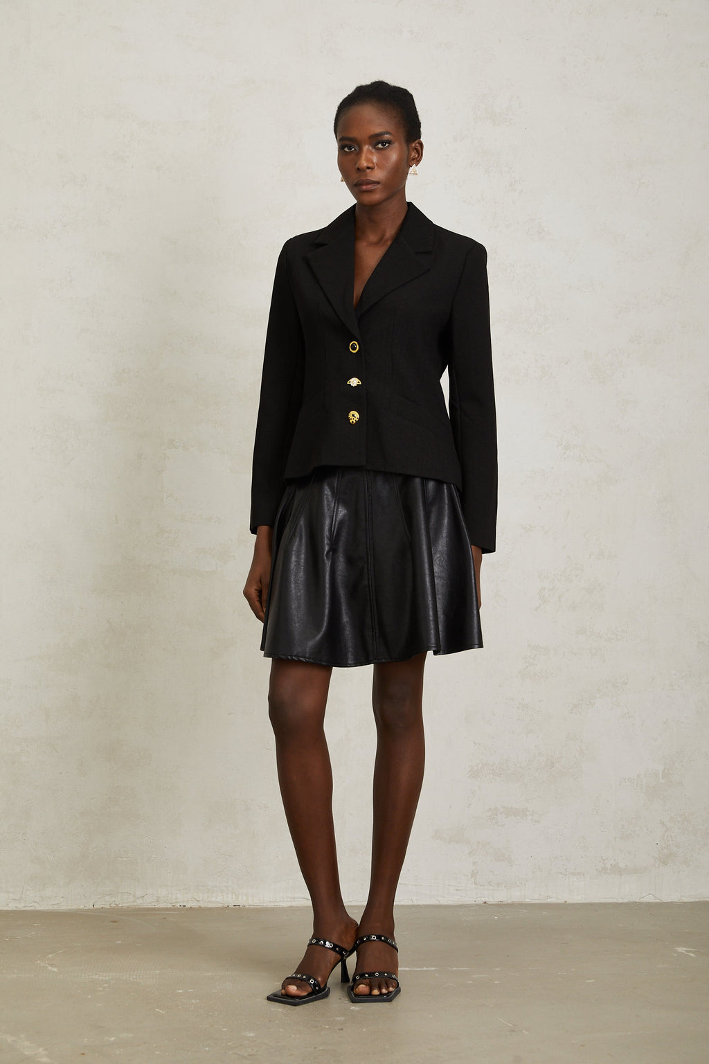 Μαύρο Σακάκι Με Κορδόνια Sabine