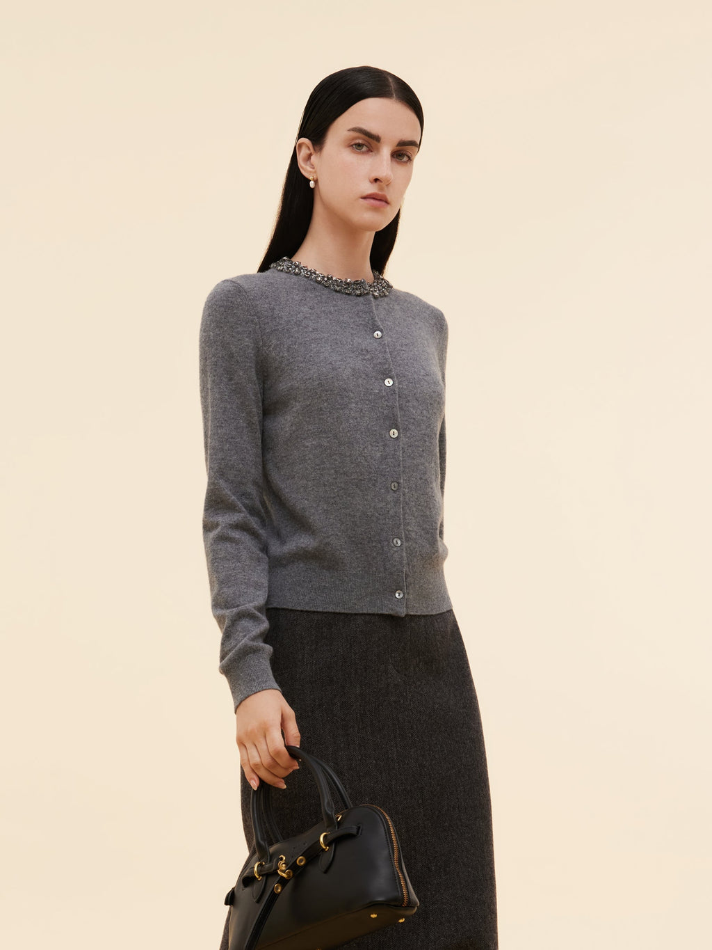 Γυναικείο Ζακέτα Με Στρογγυλή Λαιμόκοψη Και Χάντρες