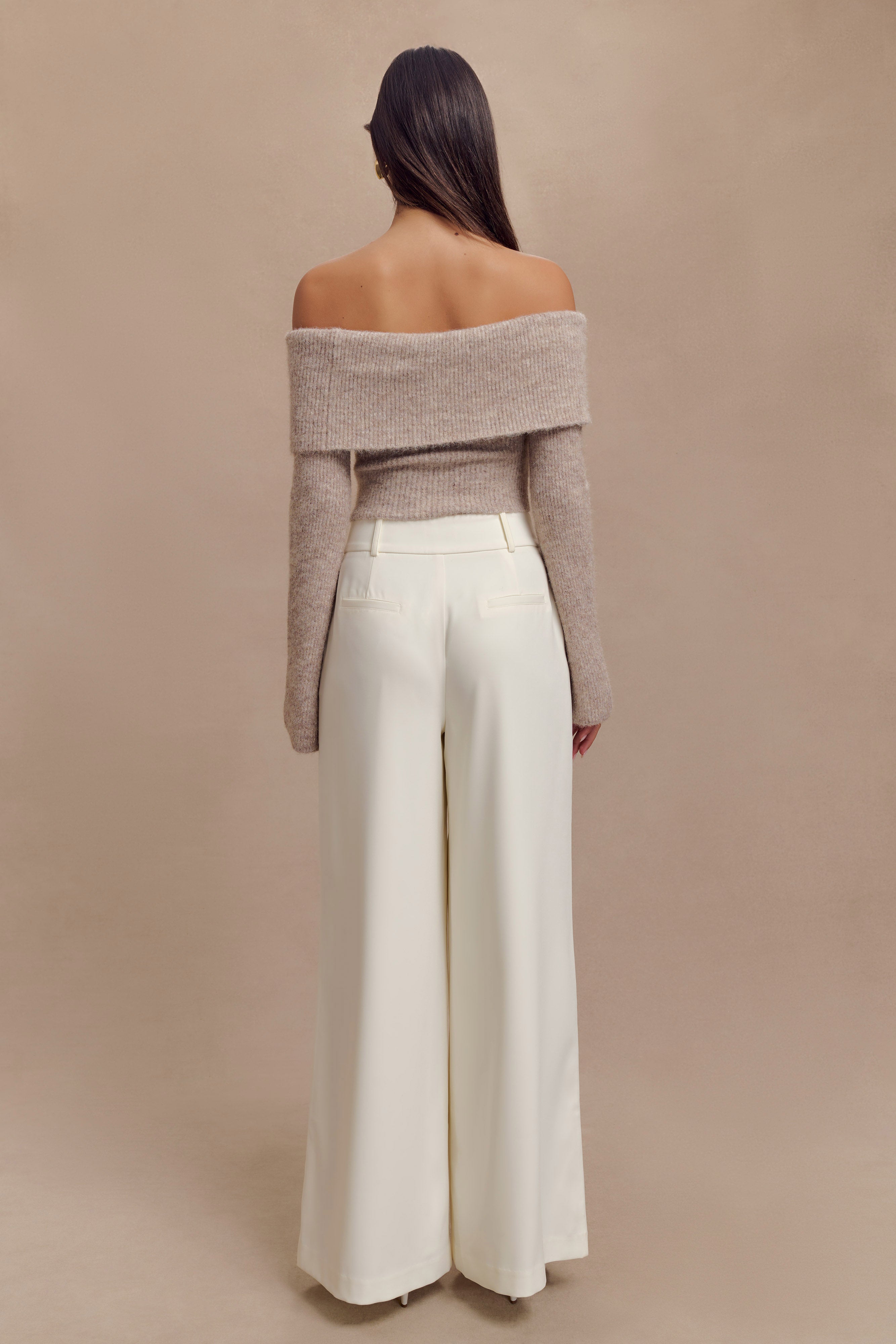 Baxter Μπλούζα Με Φουσκωτό Πλεκτό Μπλούζα Και Έξω Τους Ώμους - Γκρι-Μπεζ